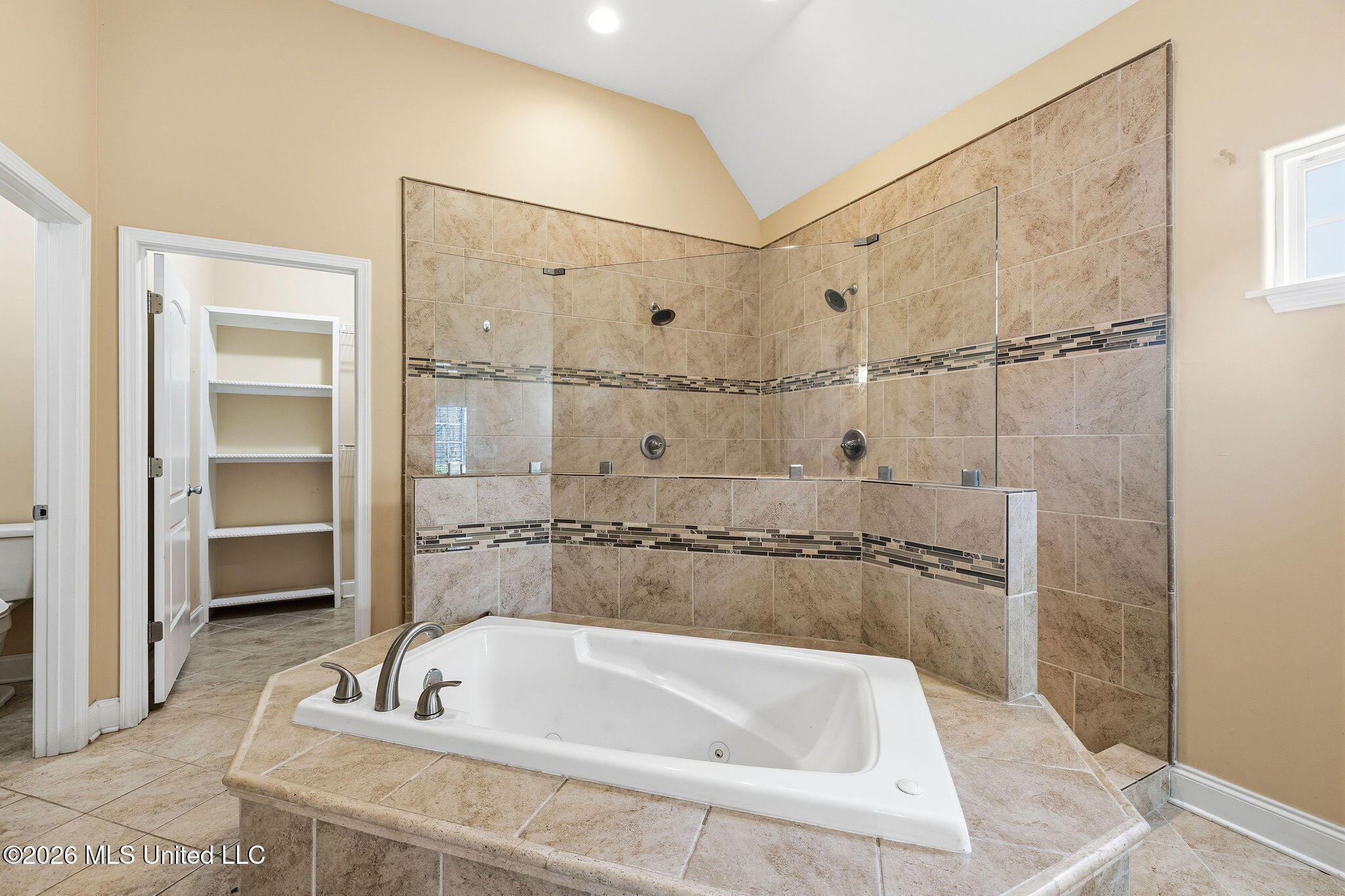 2890 Colony Cove Property Photo 21