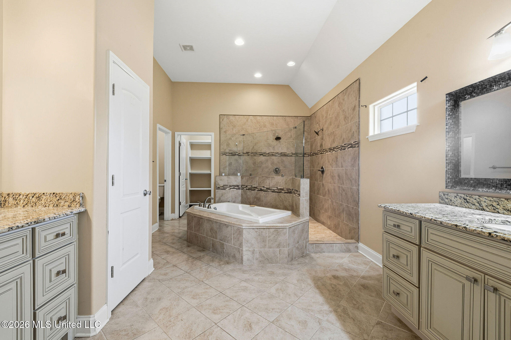 2890 Colony Cove Property Photo 22