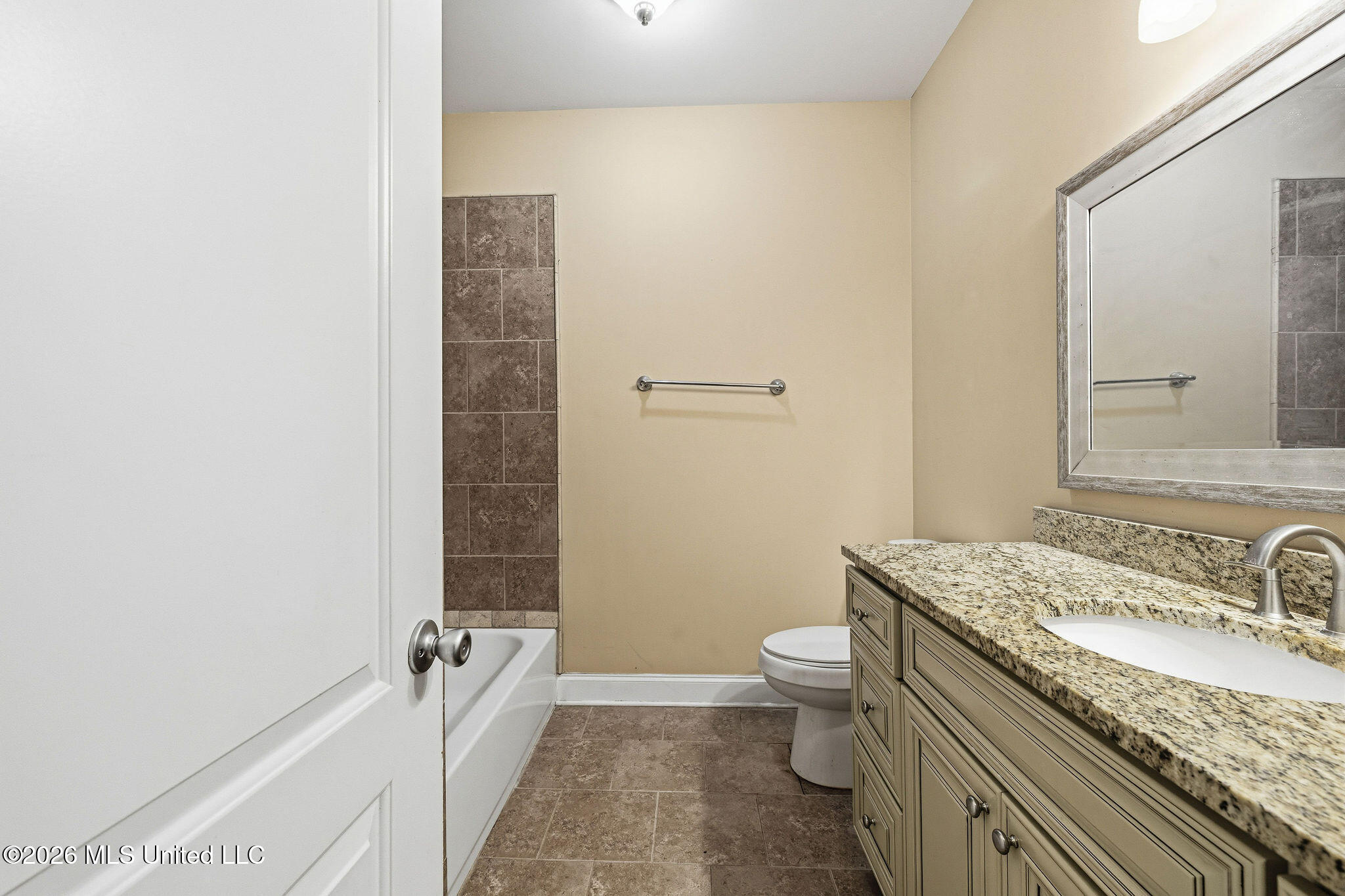 2890 Colony Cove Property Photo 31