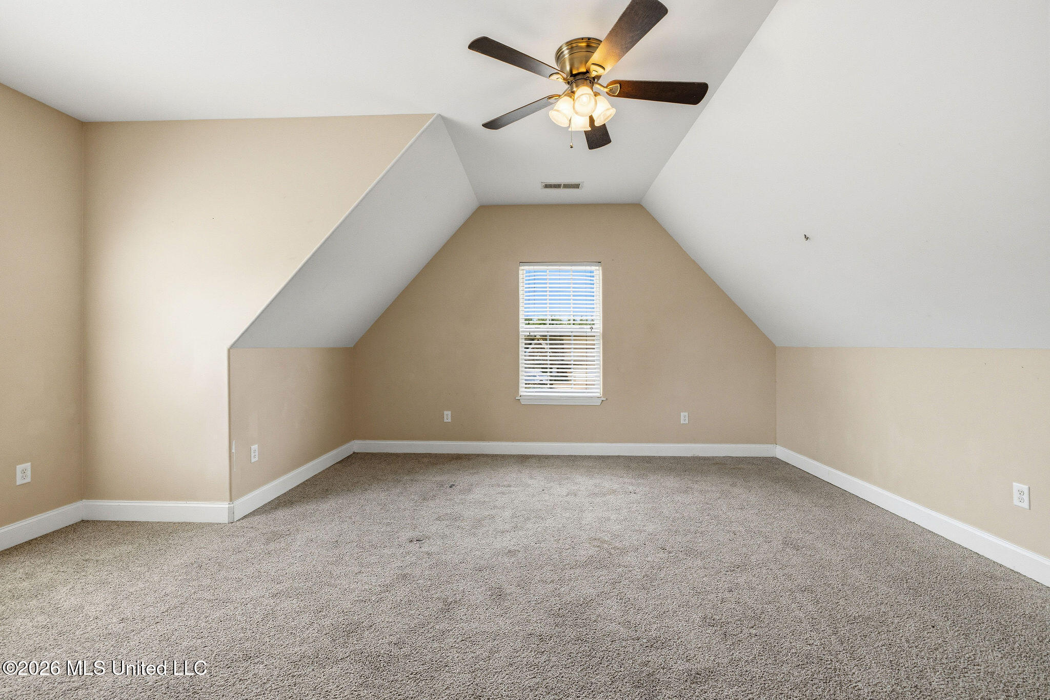 2890 Colony Cove Property Photo 33