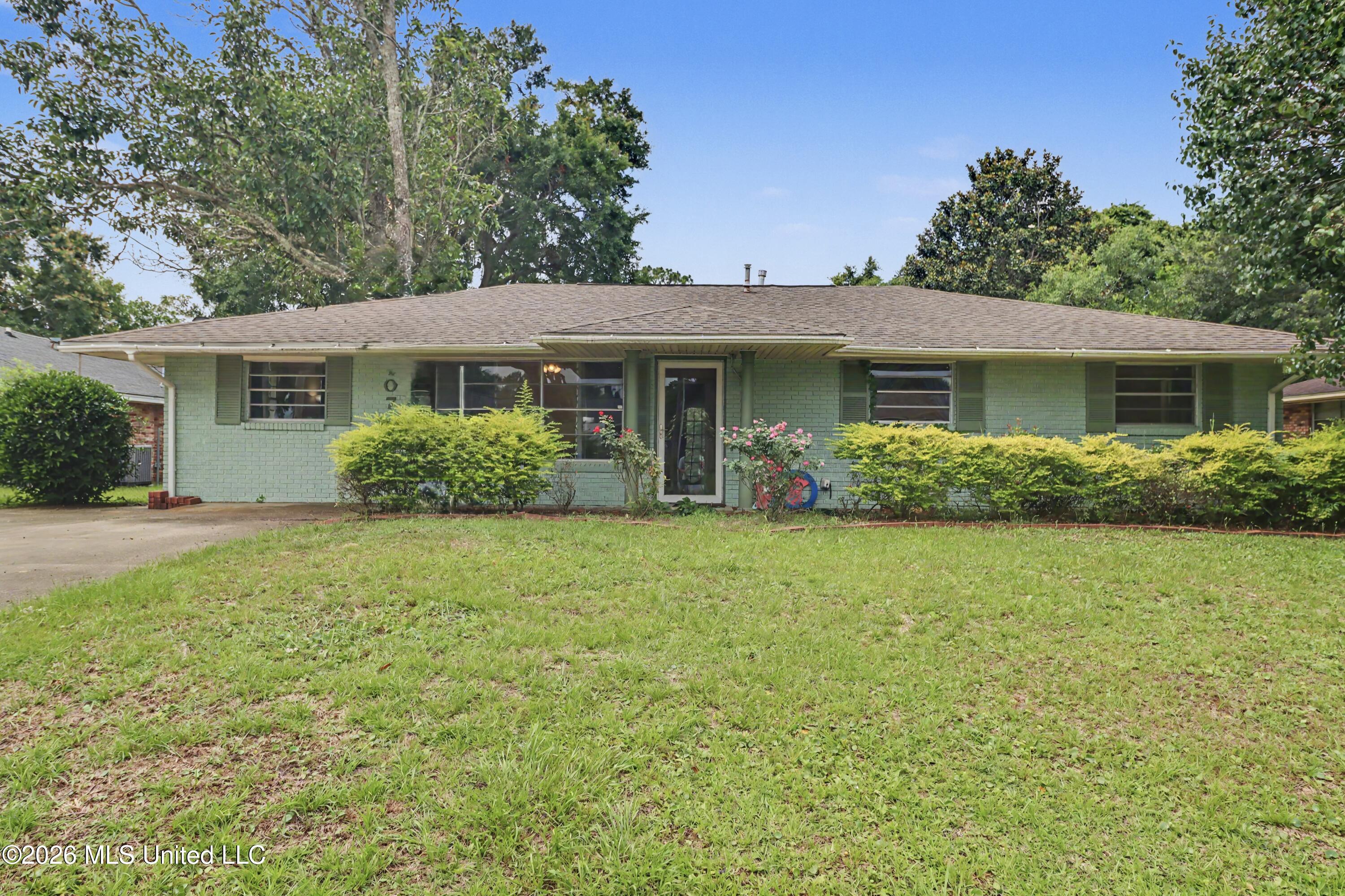 107 Vance Place Property Photo 1
