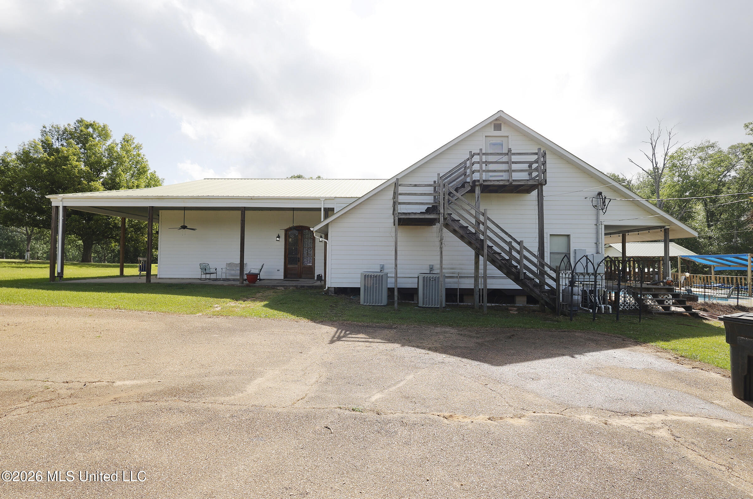 3052 C D Rayborn Road Property Photo 17