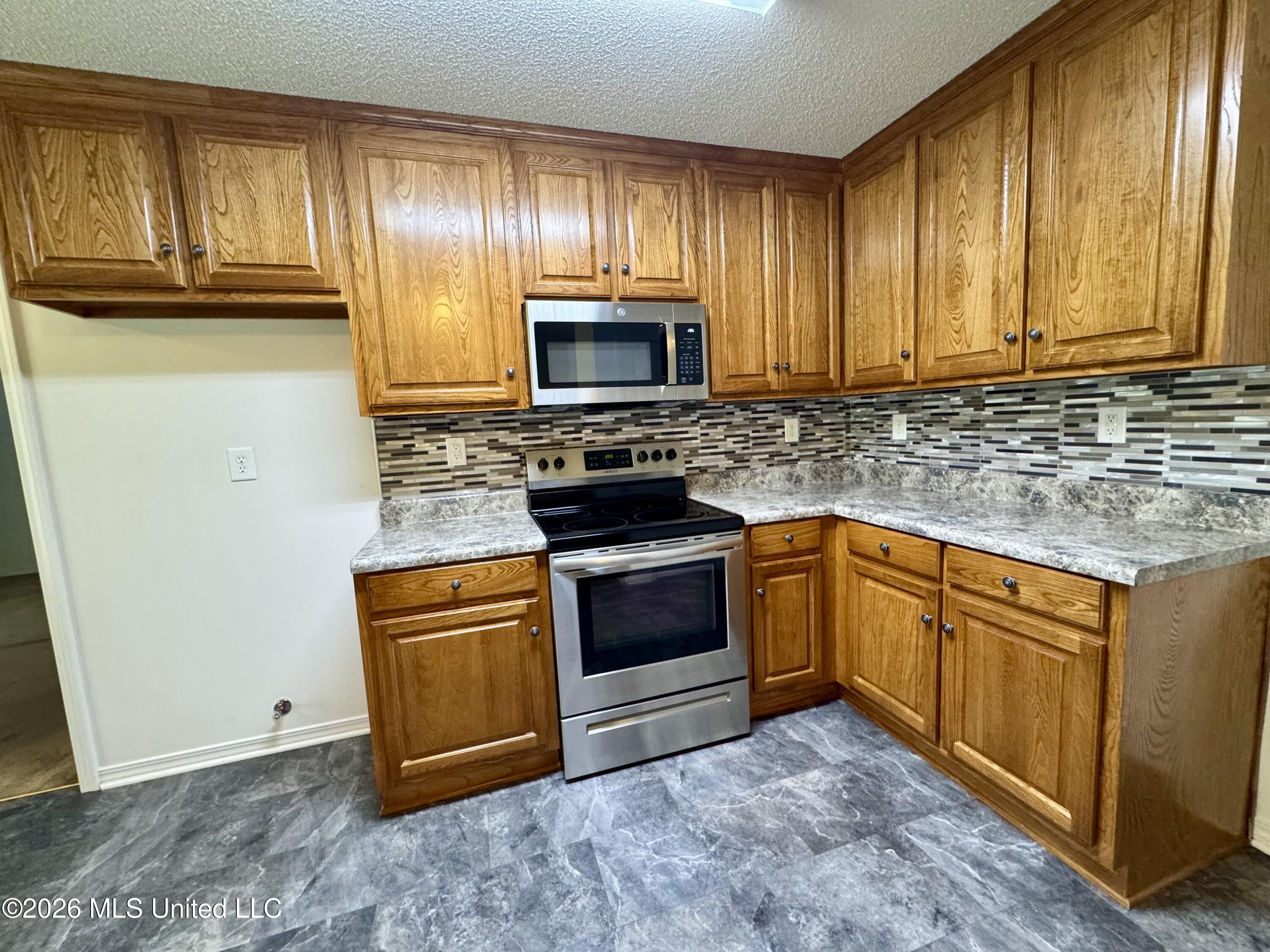 36 Maci Lane Property Photo 16