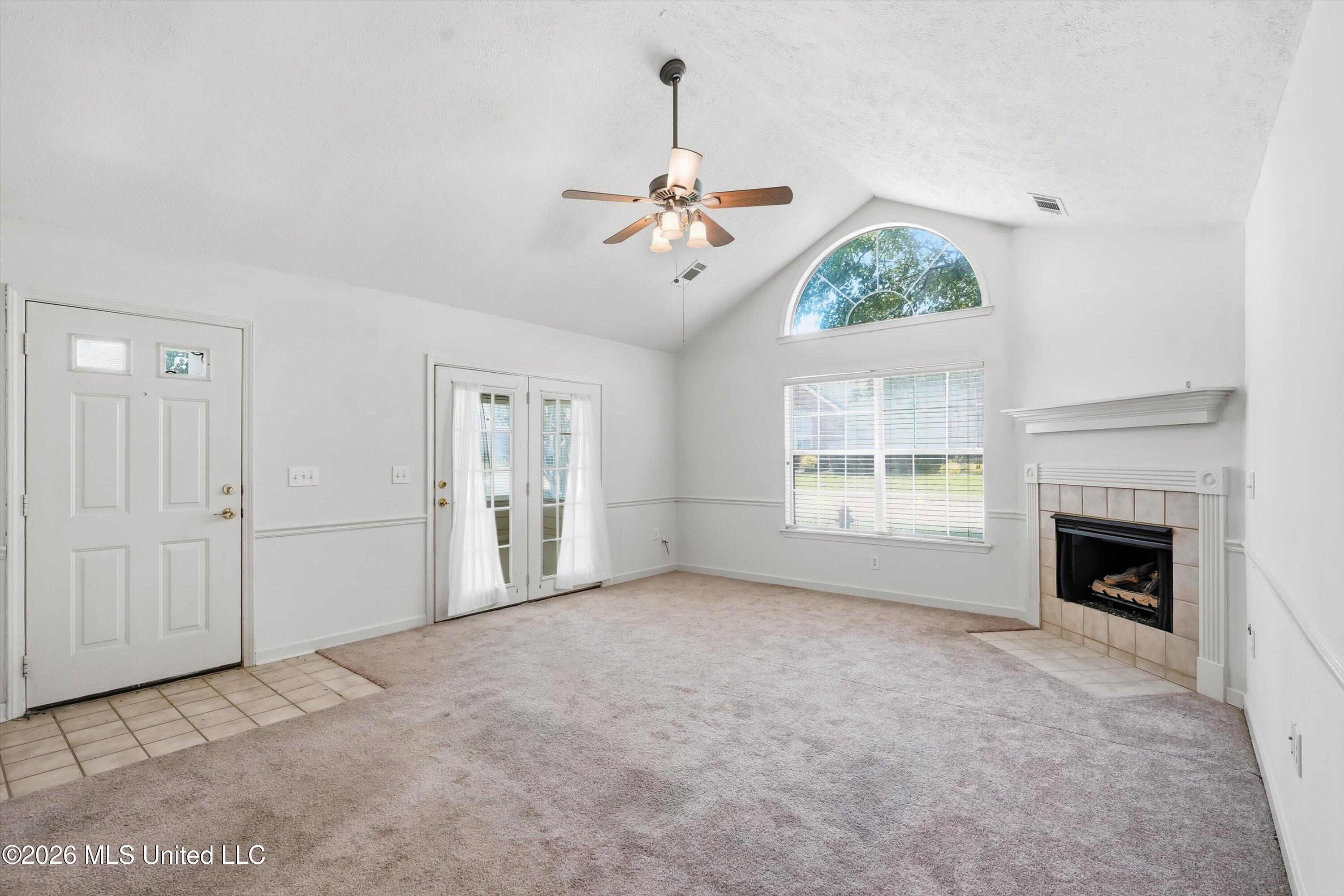 1123 Gerrits Landing Property Photo 7