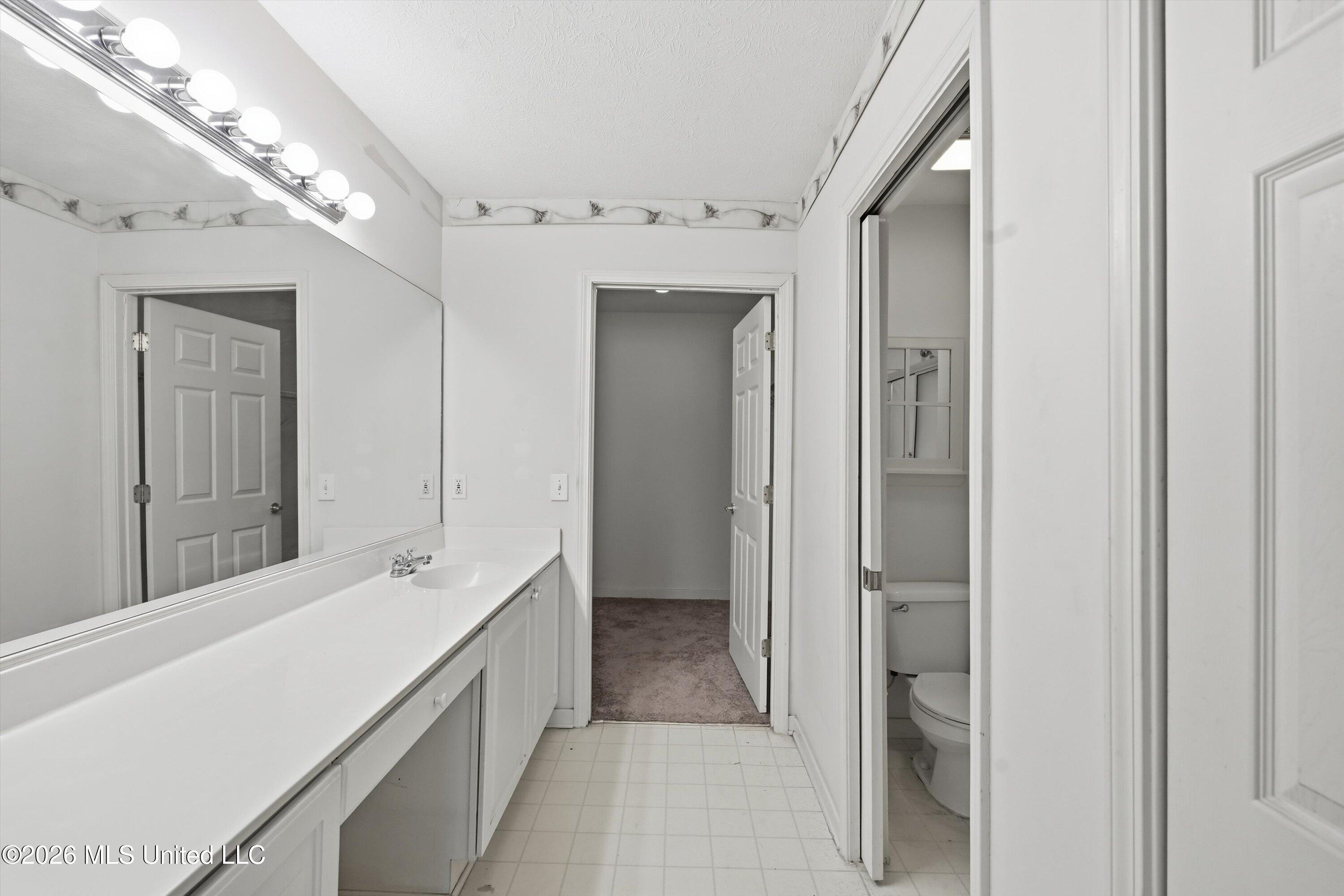 1123 Gerrits Landing Property Photo 22