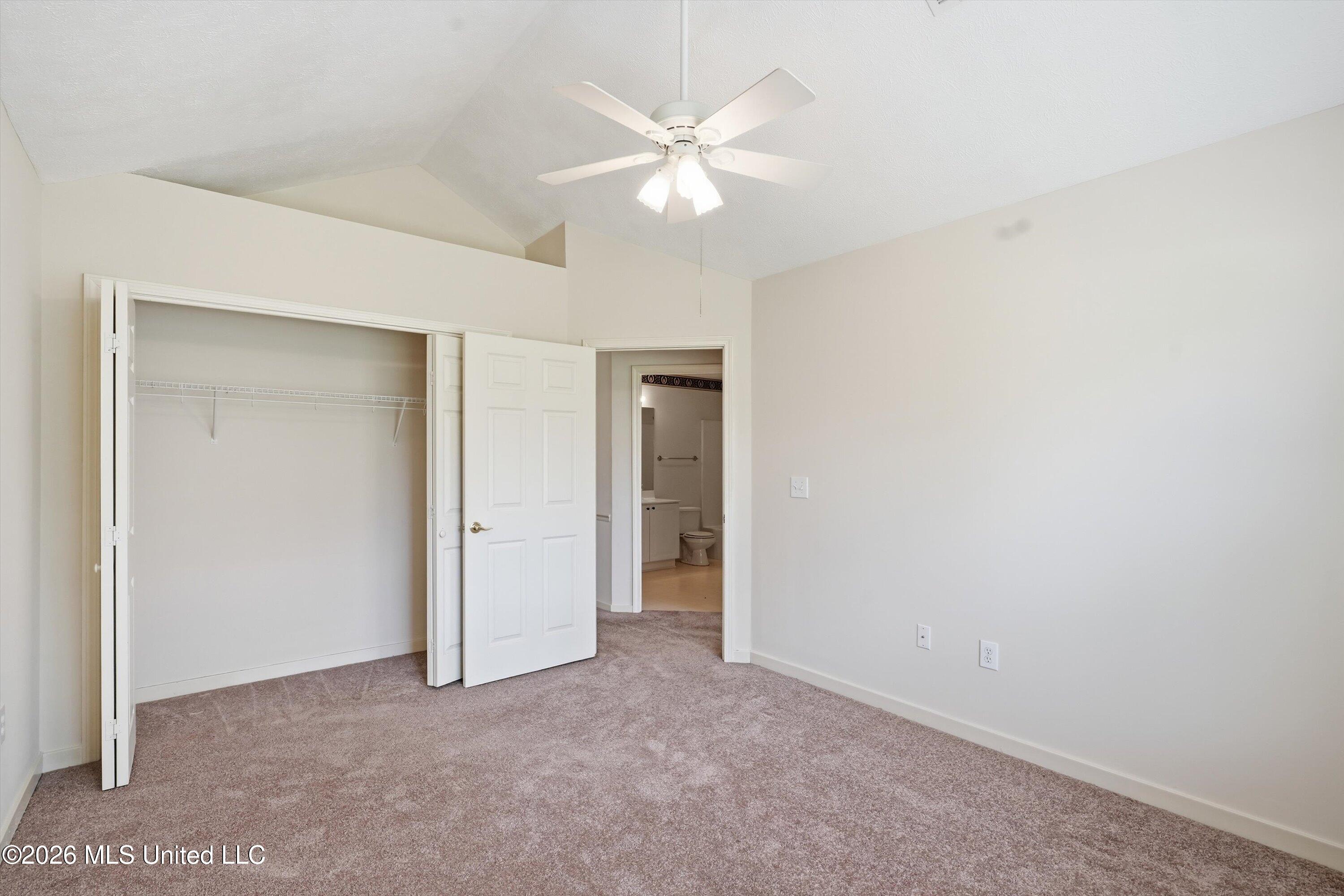 1123 Gerrits Landing Property Photo 27