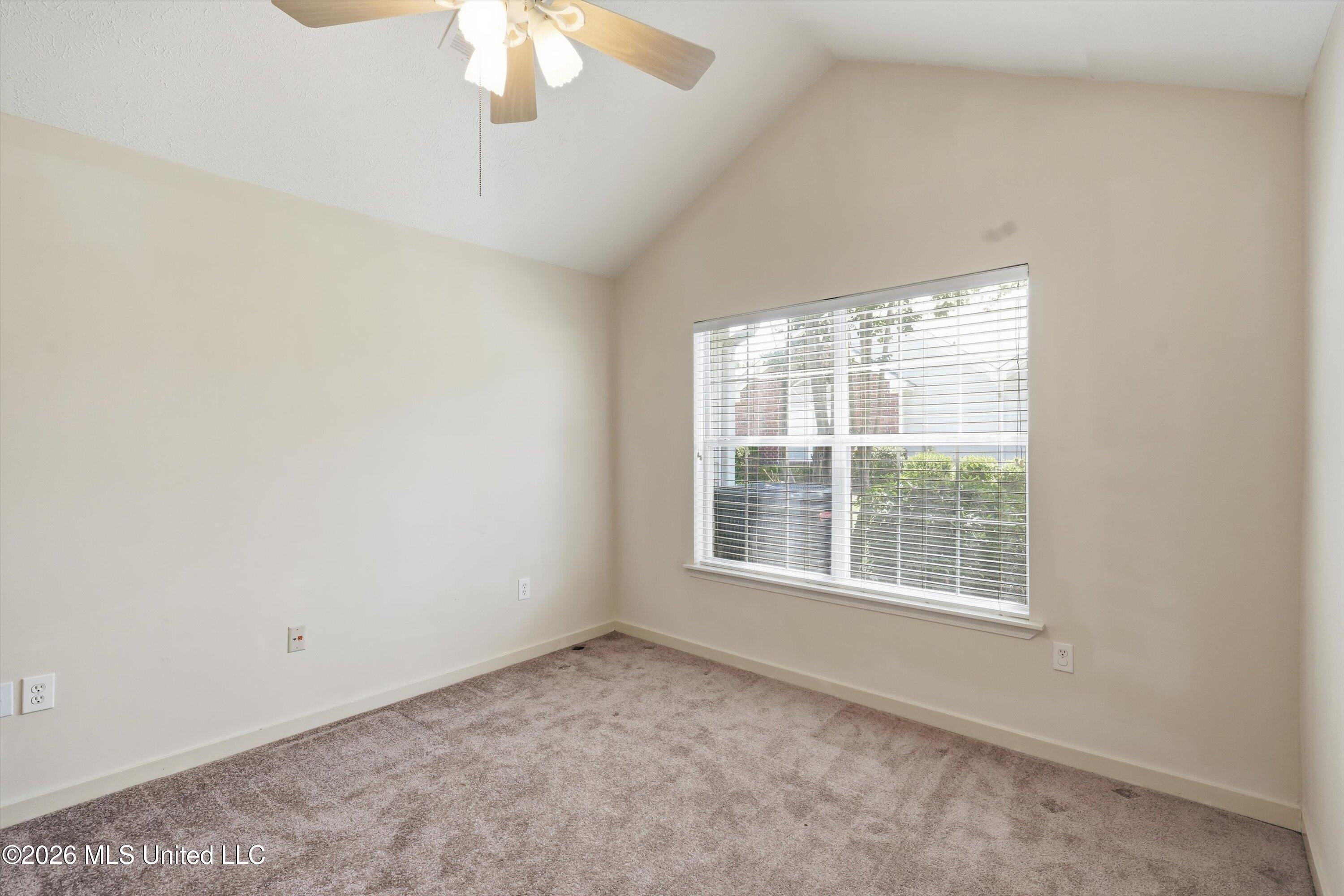 1123 Gerrits Landing Property Photo 29