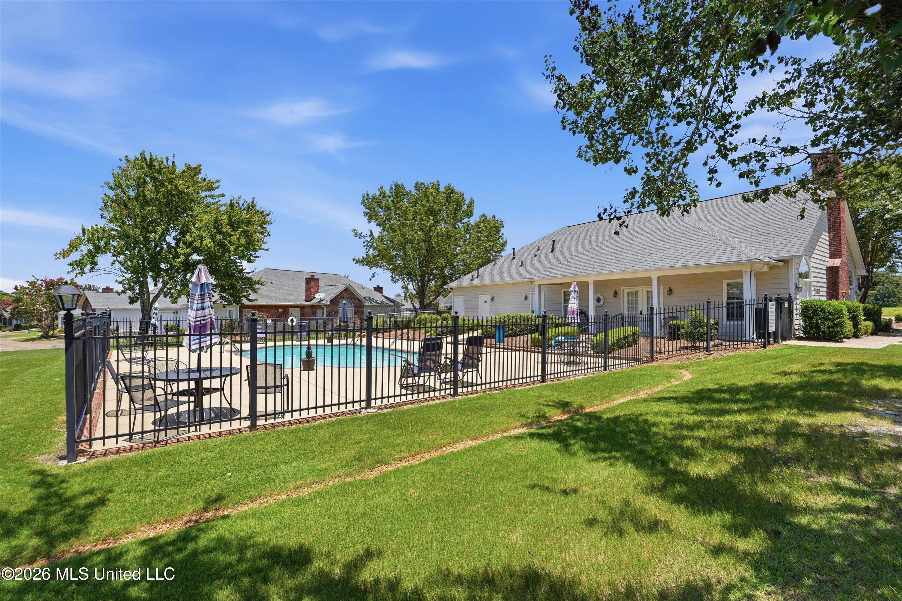 1123 Gerrits Landing Property Photo 34