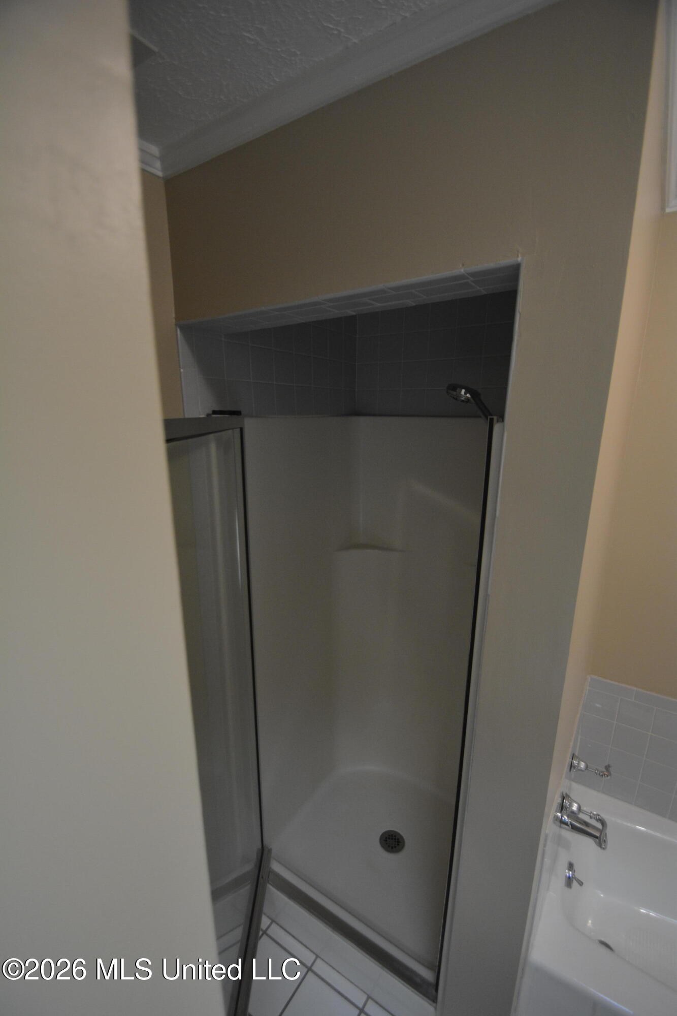 112 Tall Oaks Street Property Photo 10