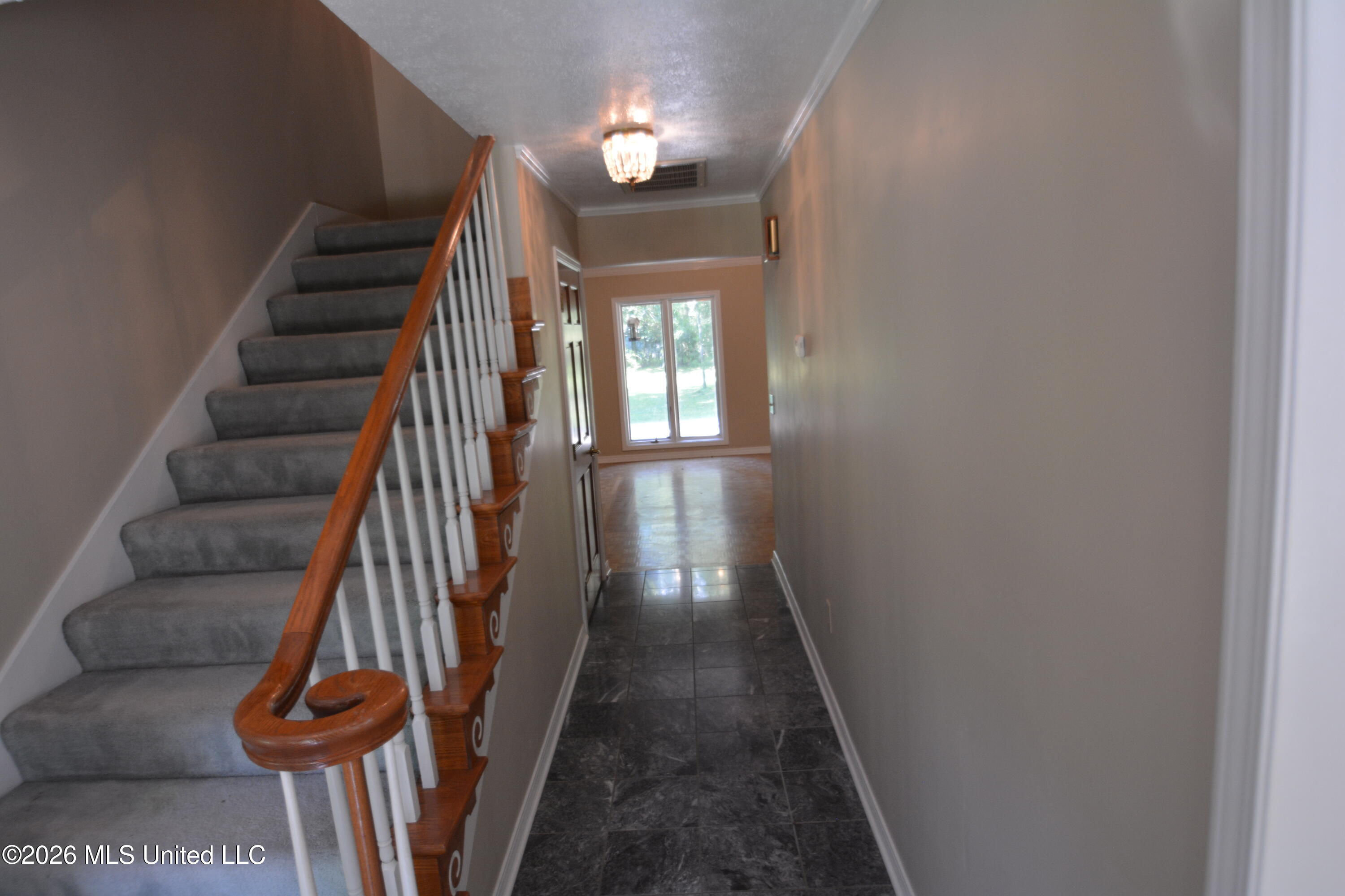 112 Tall Oaks Street Property Photo 19