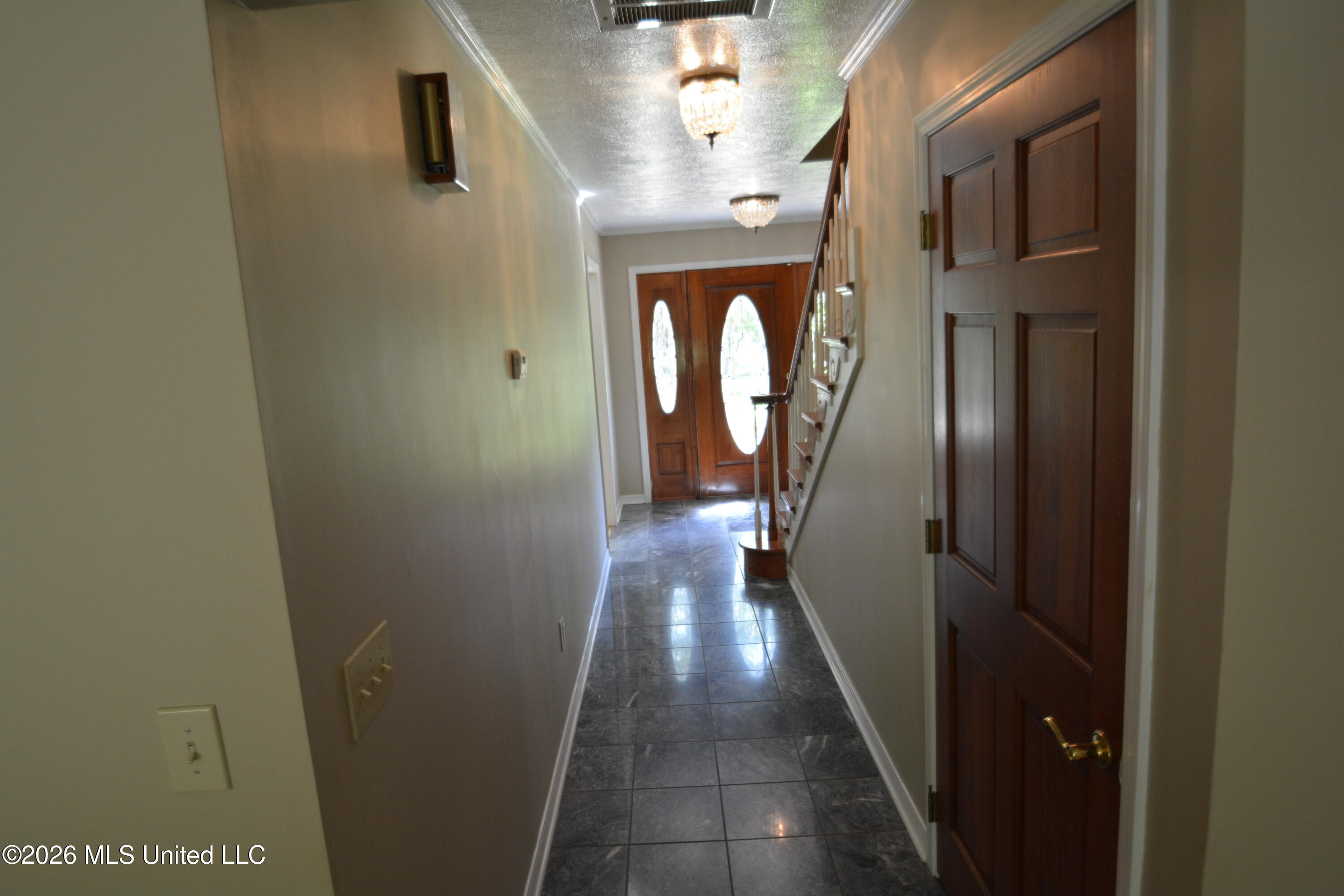 112 Tall Oaks Street Property Photo 31