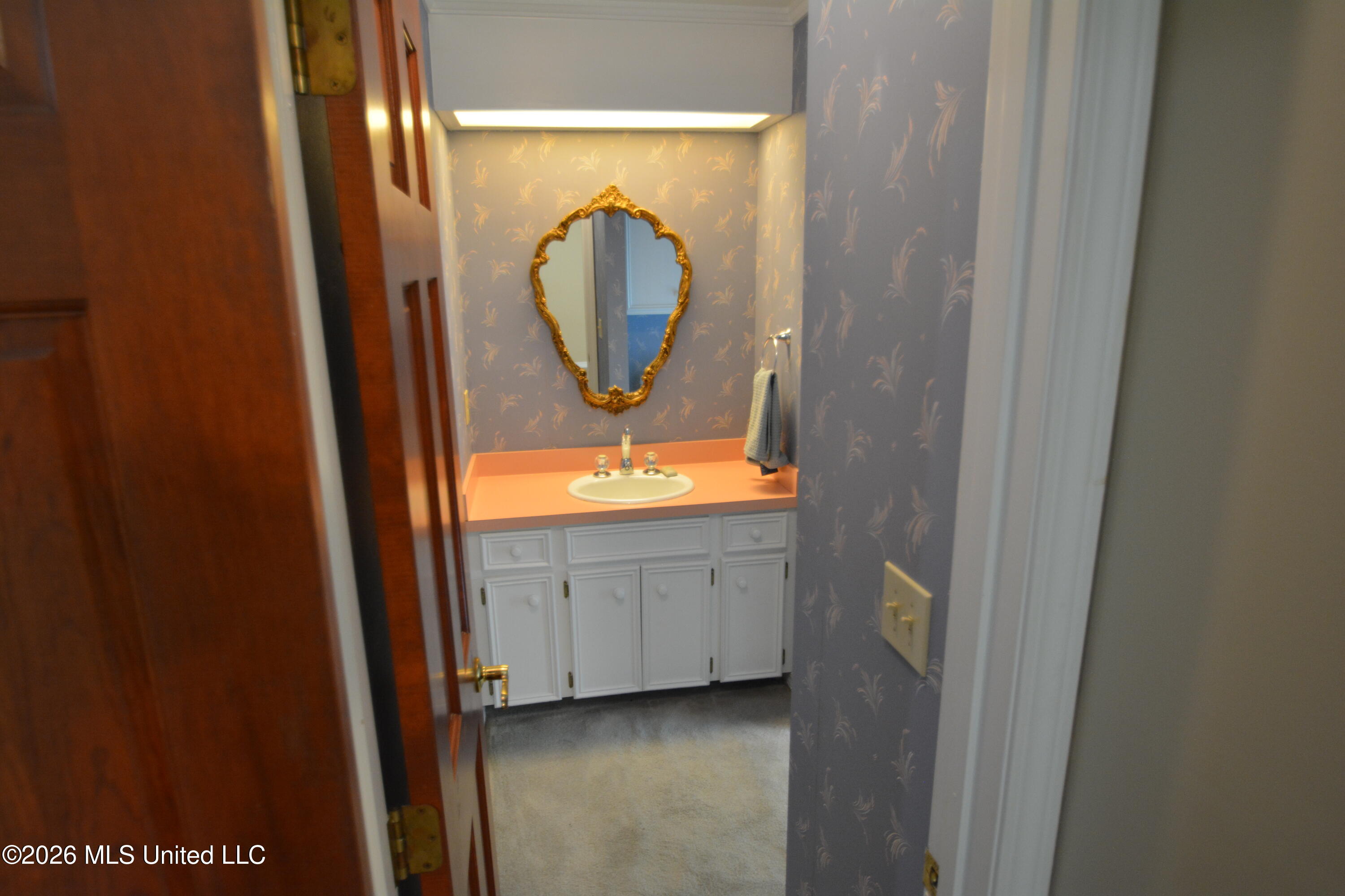 112 Tall Oaks Street Property Photo 42