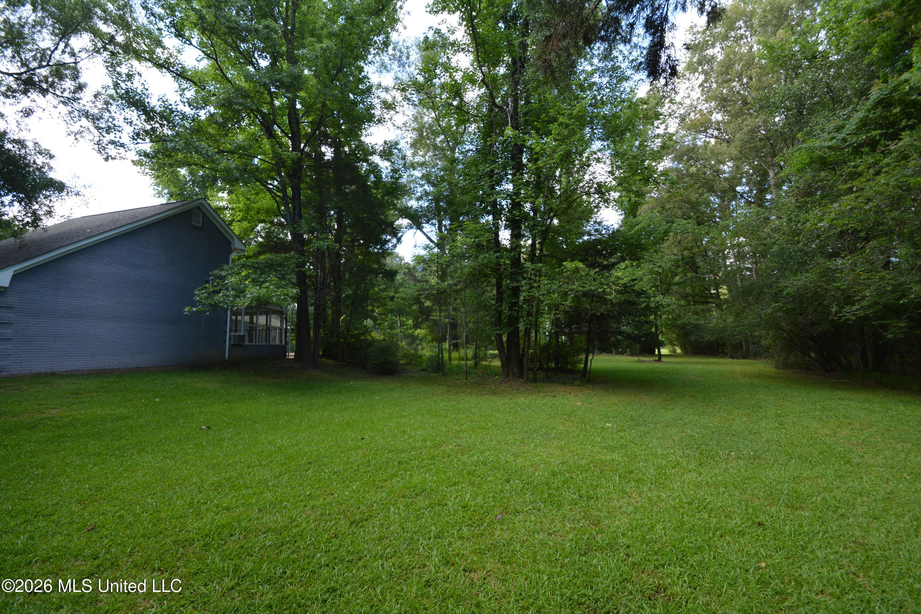 112 Tall Oaks Street Property Photo 66