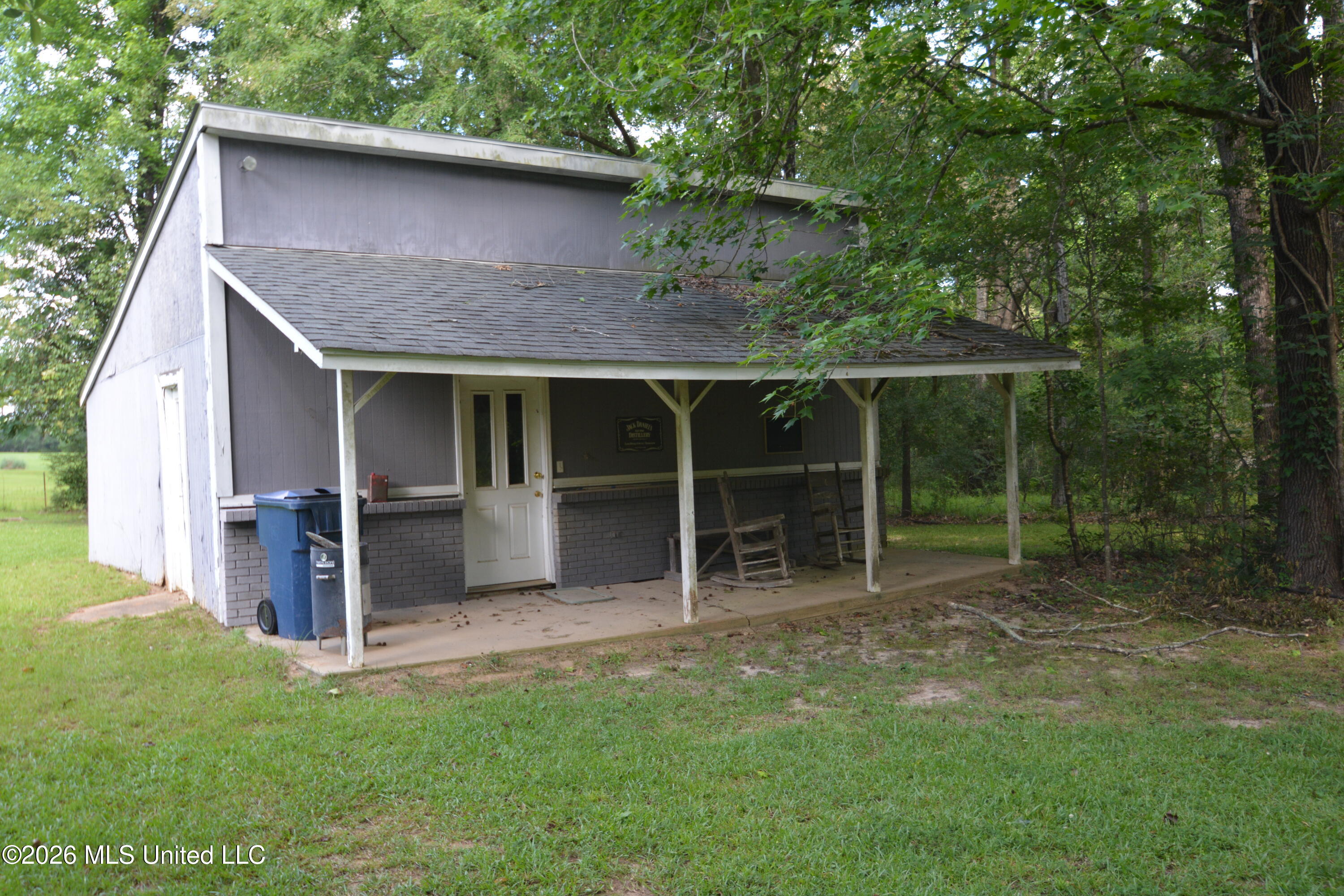 112 Tall Oaks Street Property Photo 70