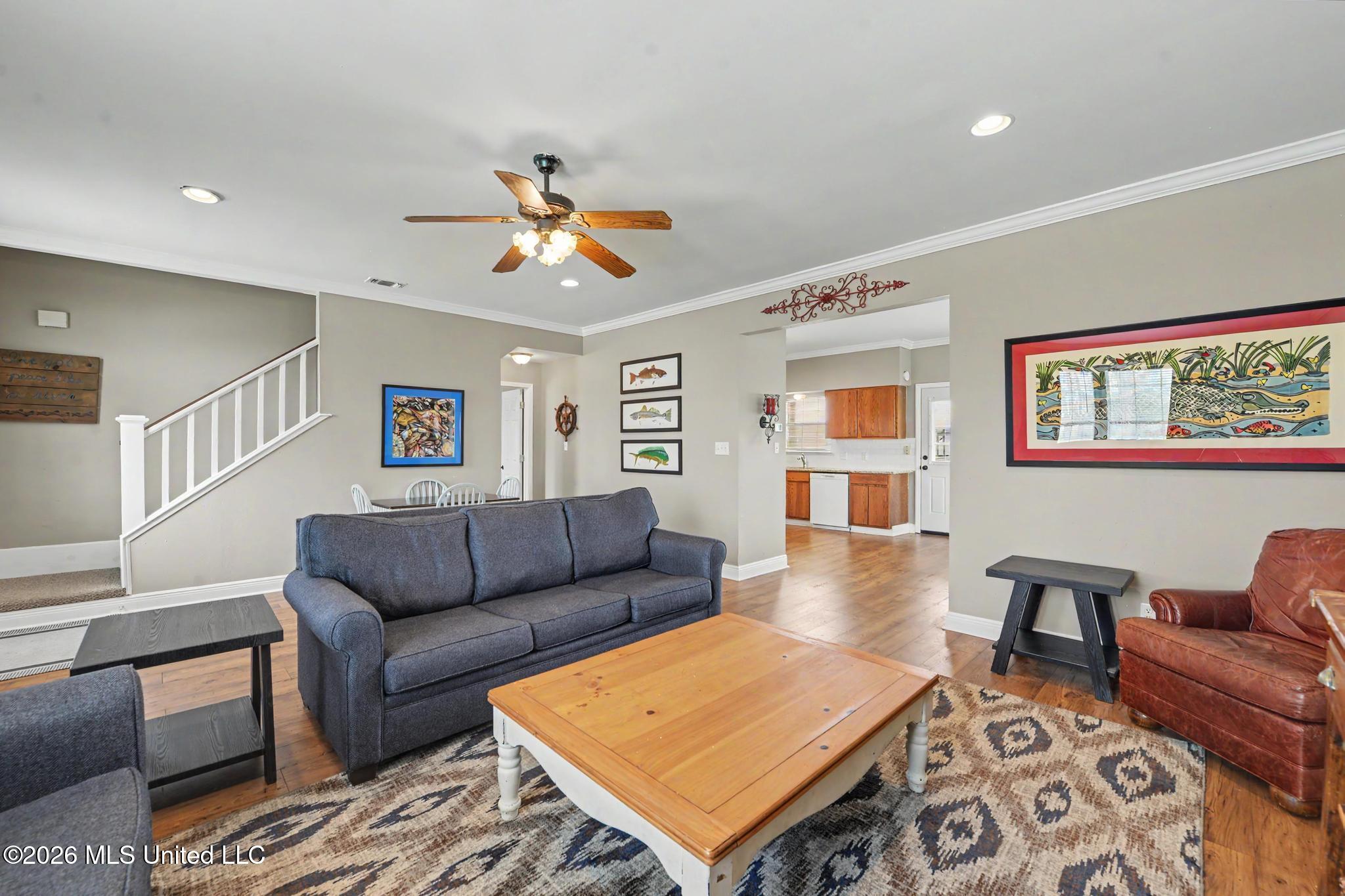 15015 Sioux Place Property Photo 6