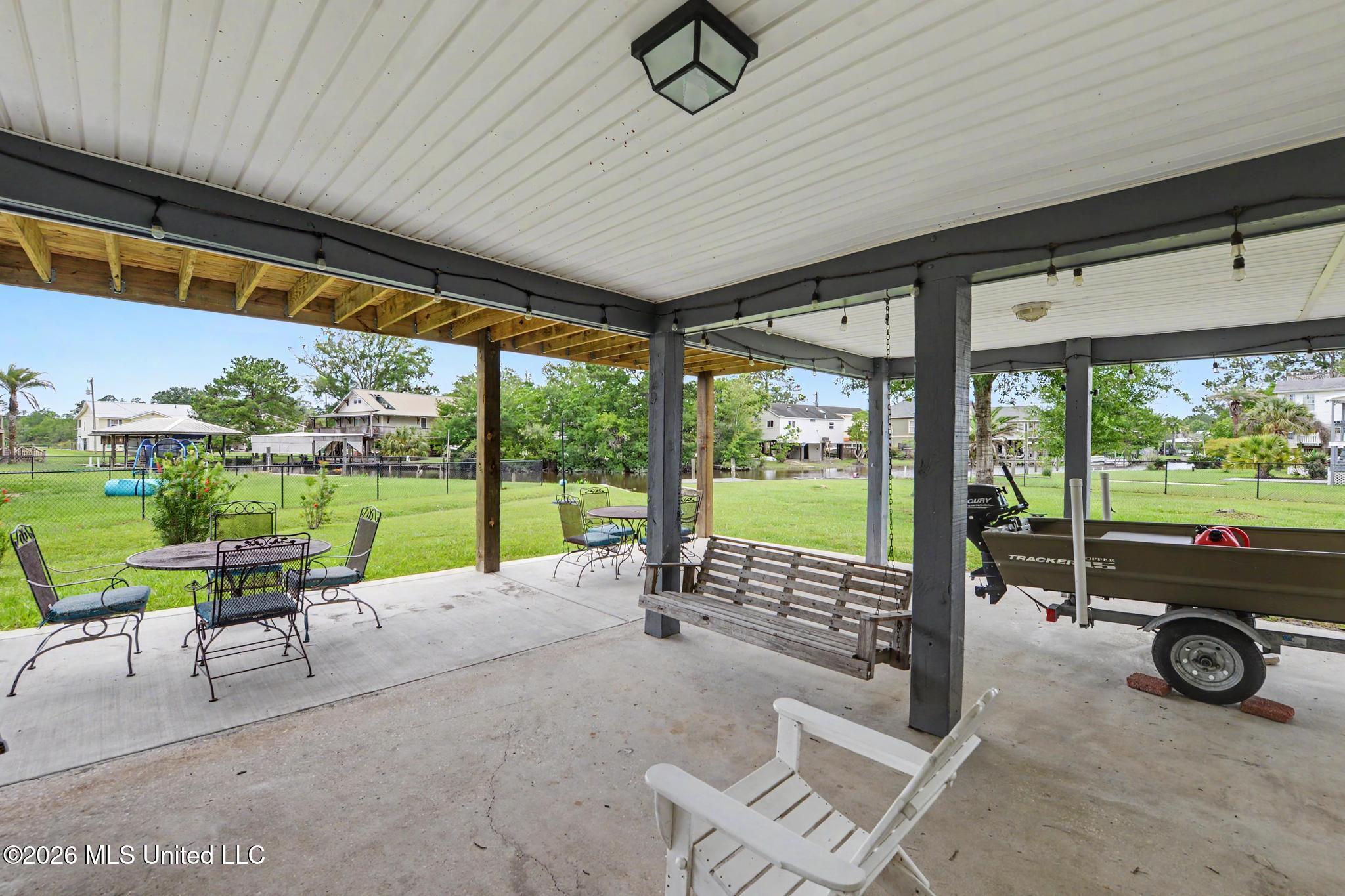 15015 Sioux Place Property Photo 28