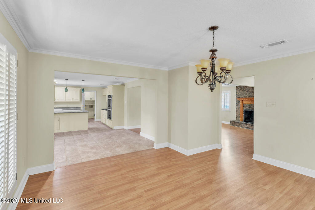 1513 Woodhaven Street Property Photo 11