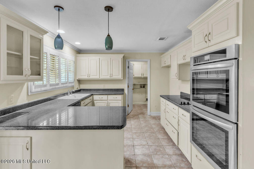 1513 Woodhaven Street Property Photo 16