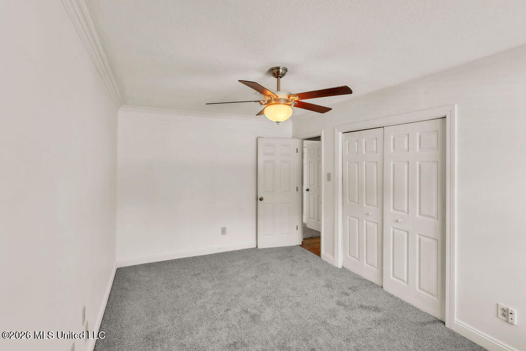 1513 Woodhaven Street Property Photo 23