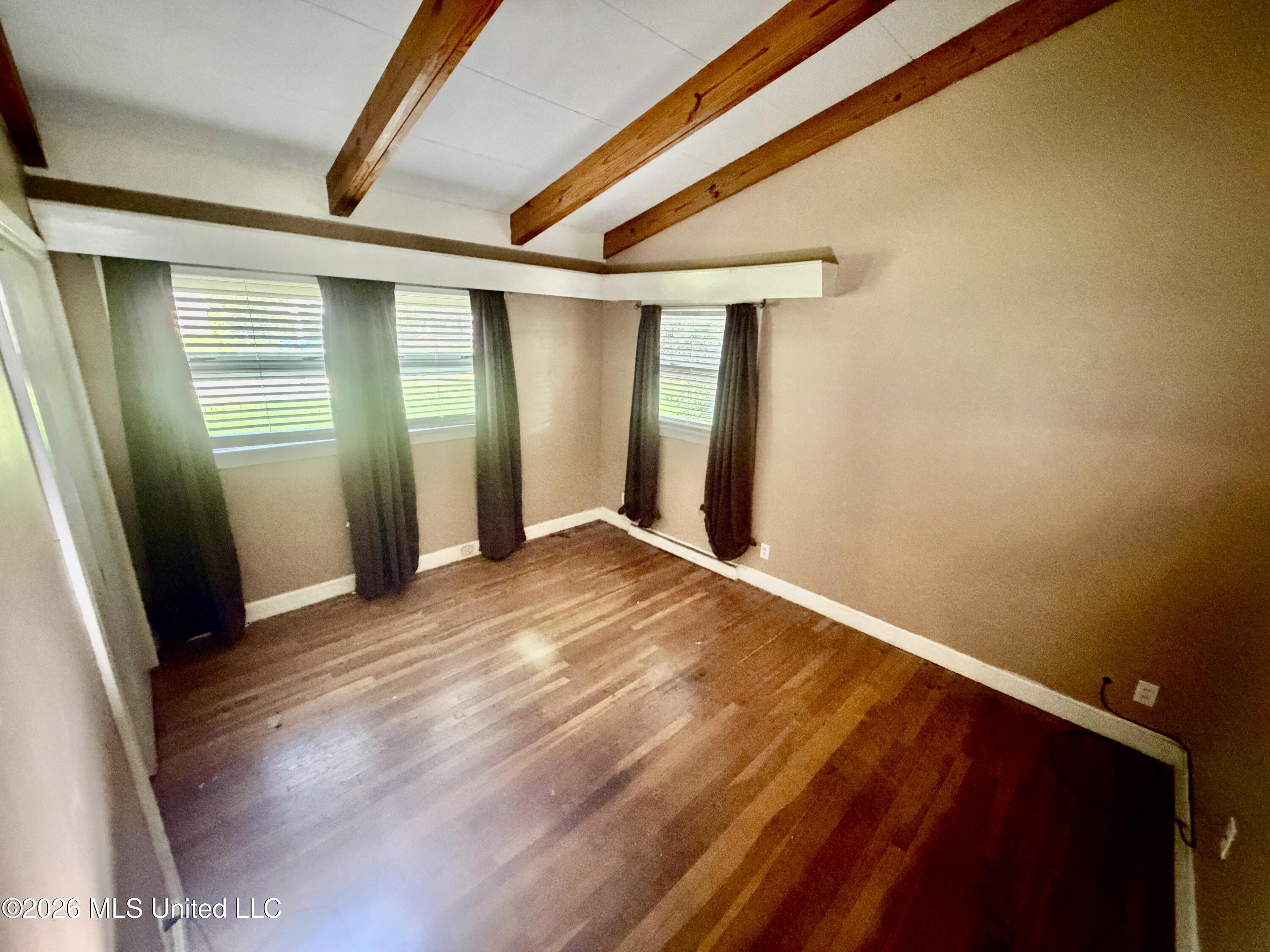 1414 Shelby Drive Property Photo 7