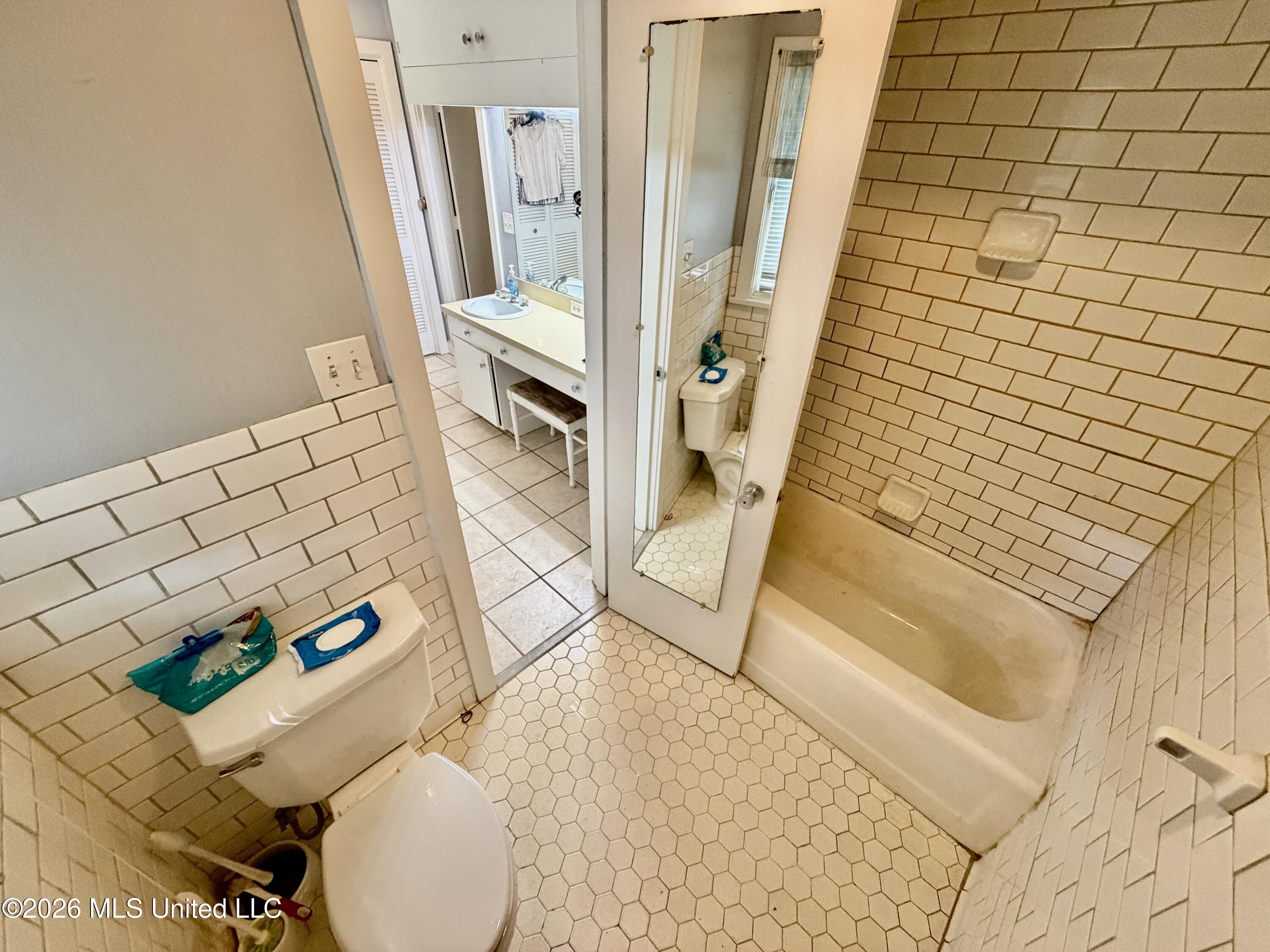 1414 Shelby Drive Property Photo 11