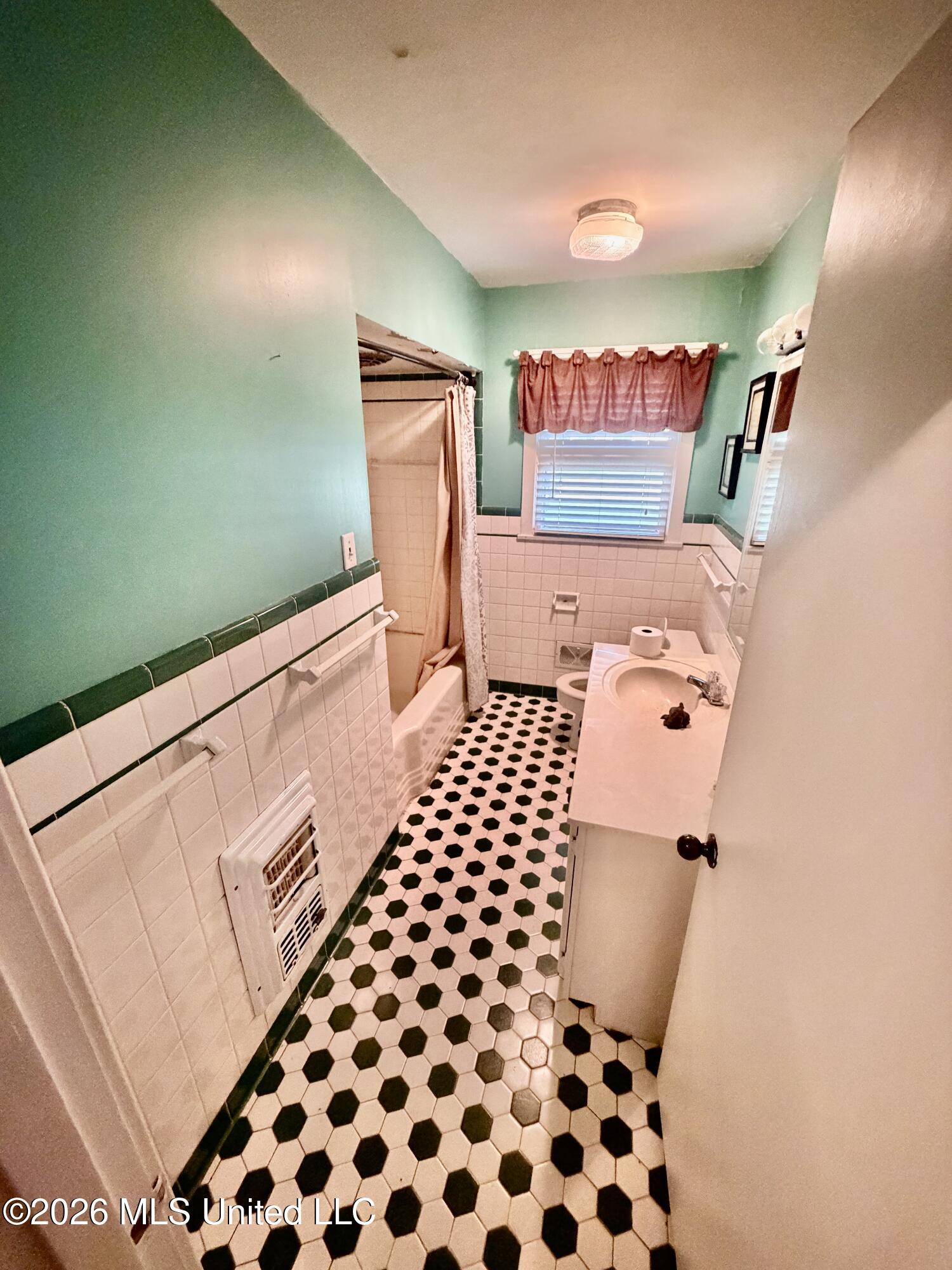 1414 Shelby Drive Property Photo 14