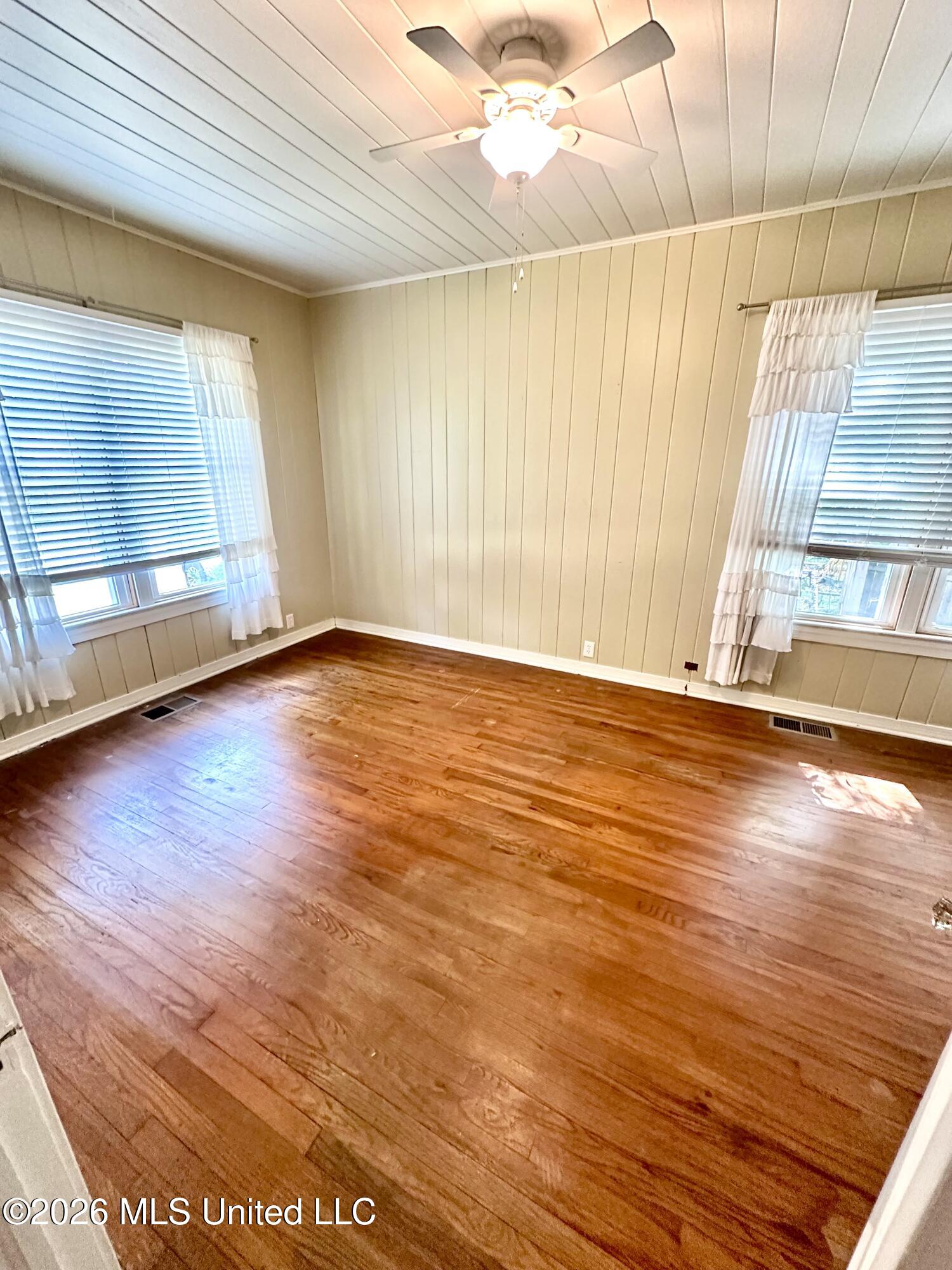 512 W Minnesota Street Property Photo 19
