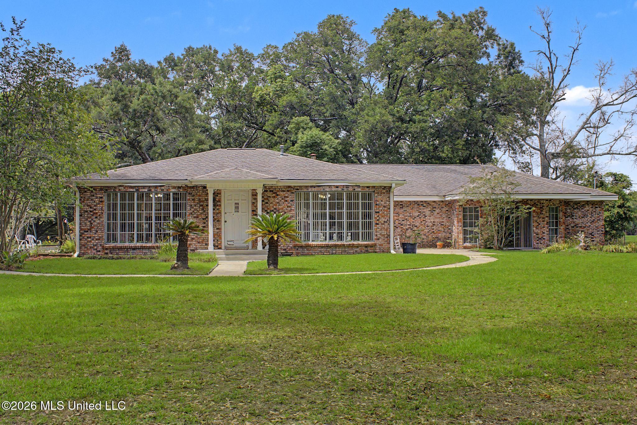 16066 Landon Road Property Photo 1