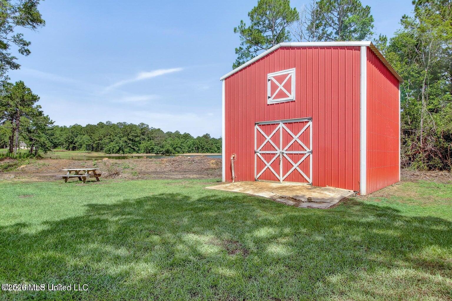 27201 E Lake Cypress Drive Property Photo 14