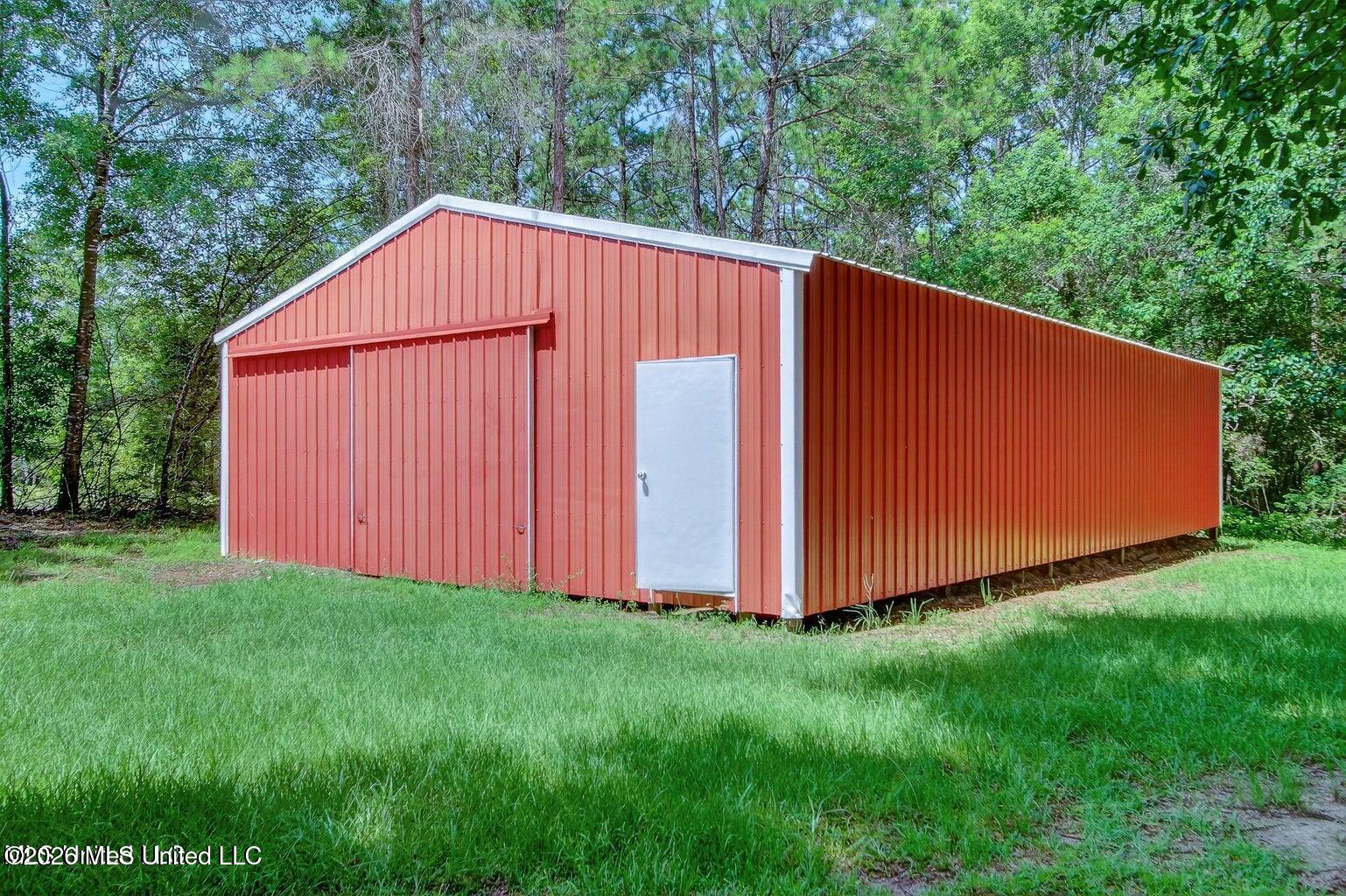 27201 E Lake Cypress Drive Property Photo 18