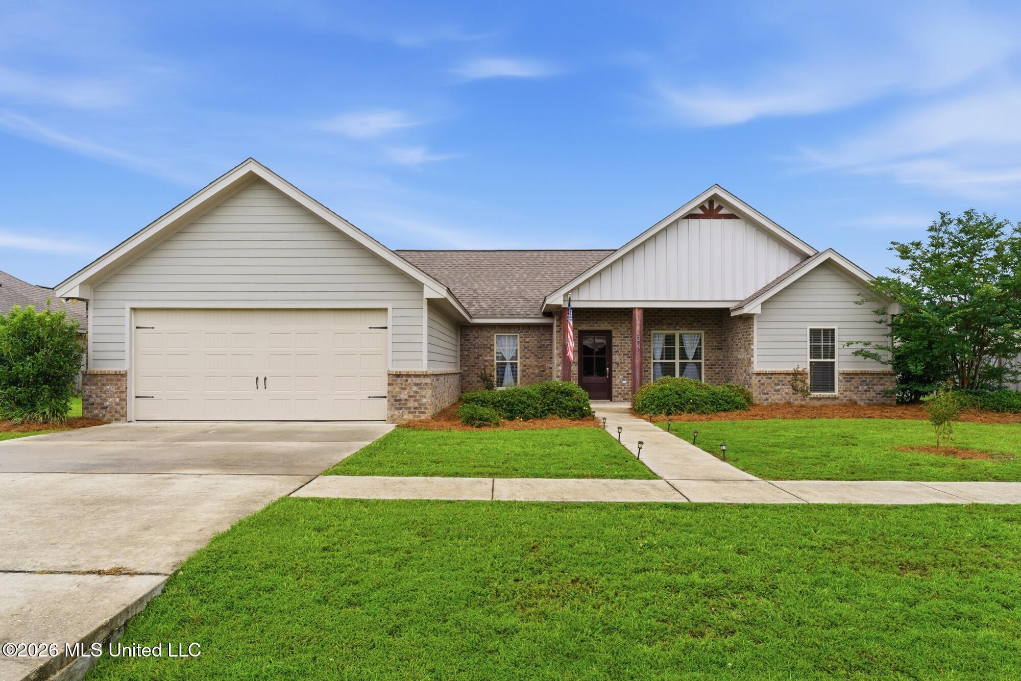 34 Castlewoods Way Property Photo 2