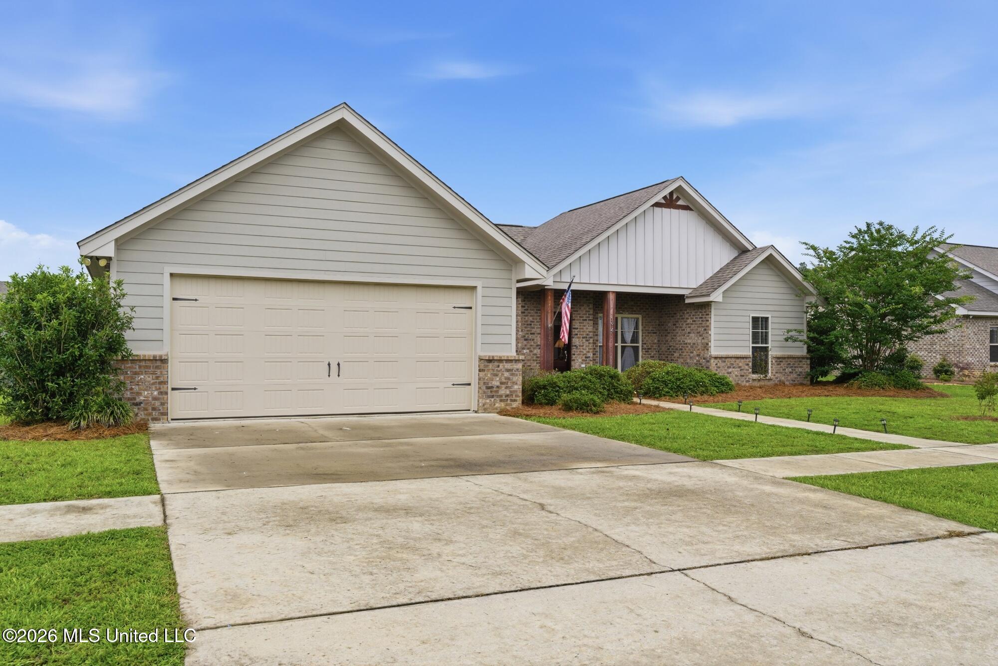 34 Castlewoods Way Property Photo 4