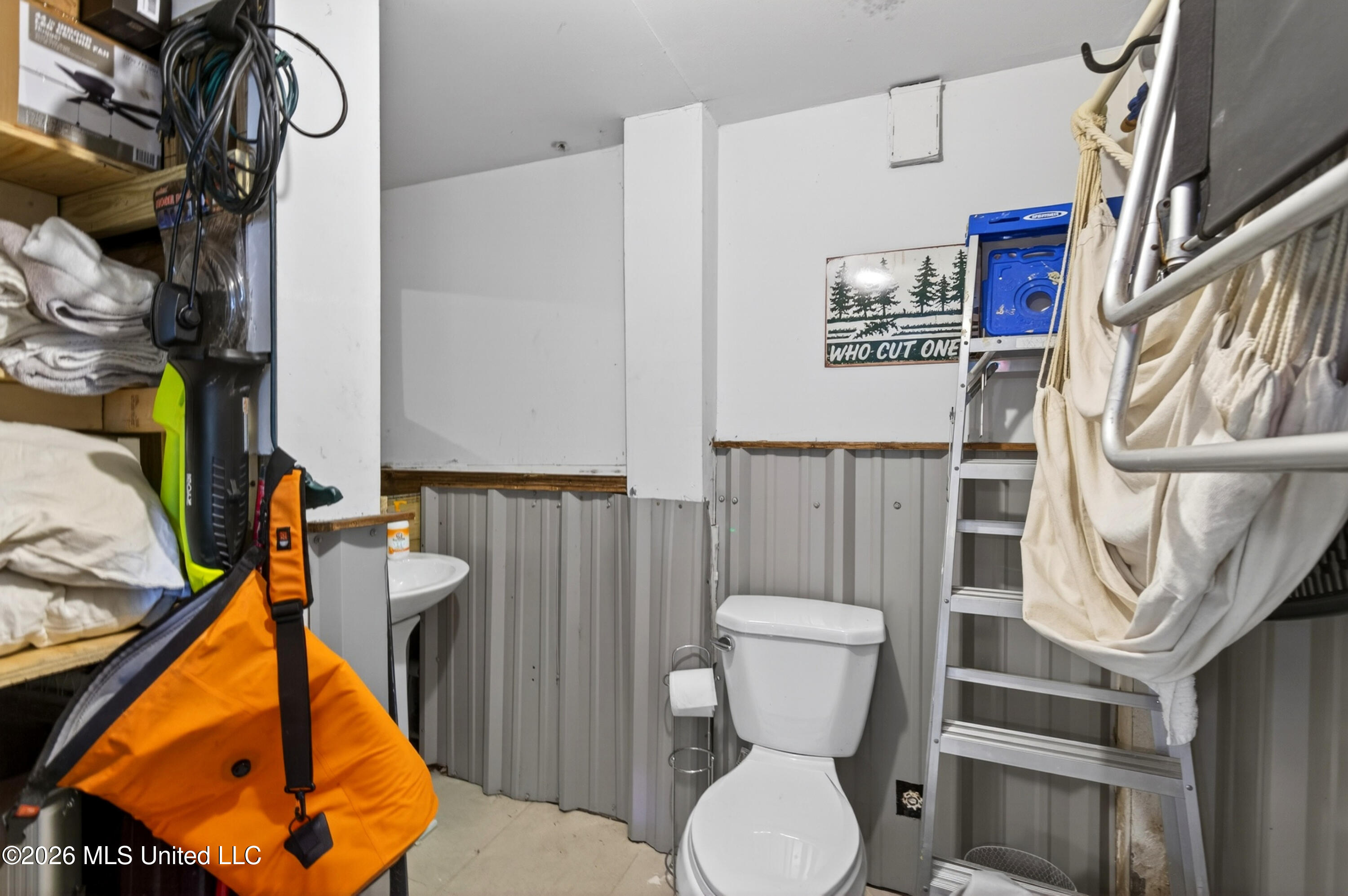 6330 Pontiac Drive Property Photo 31