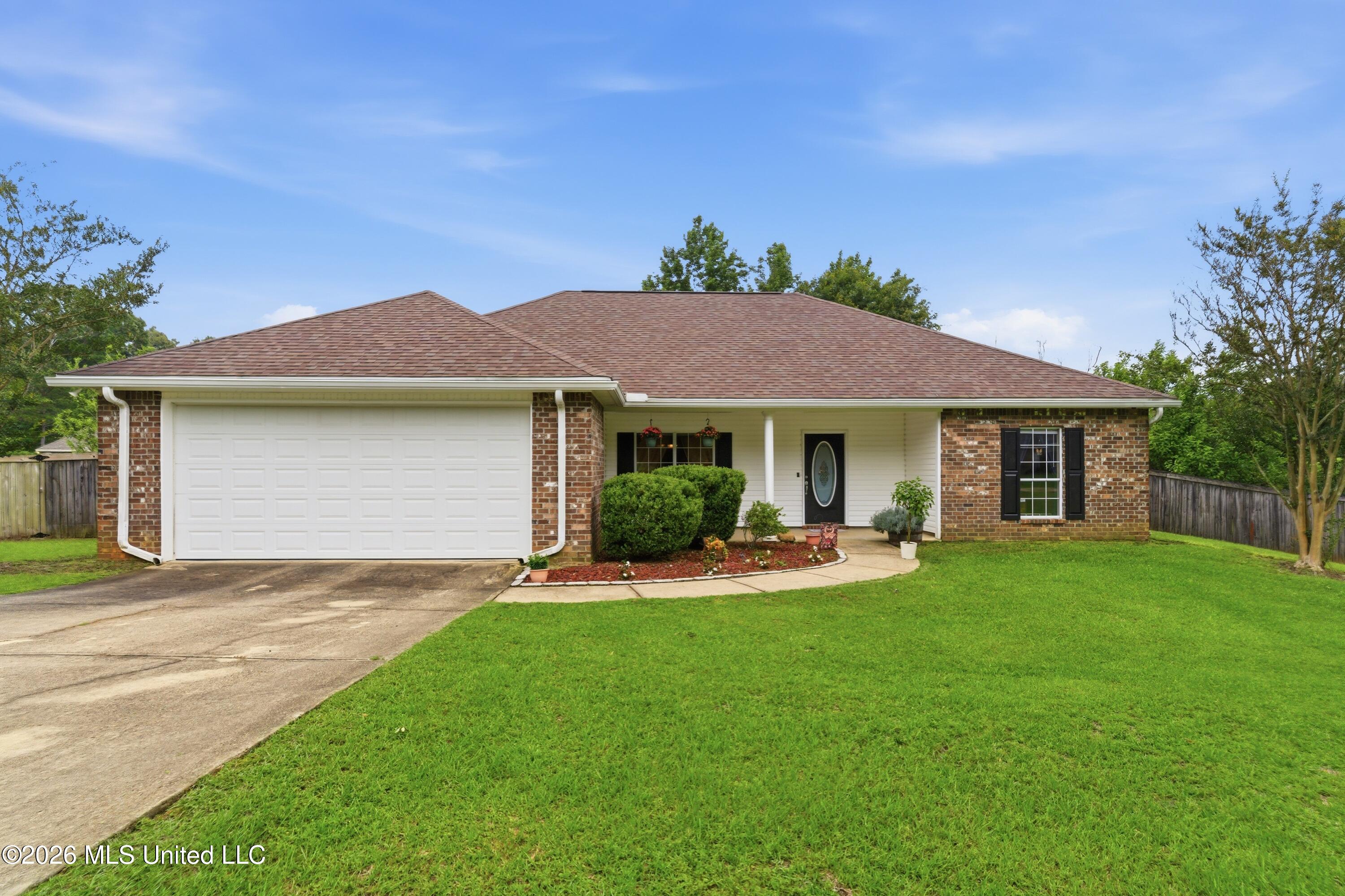 15 Katherine Avenue Property Photo 1
