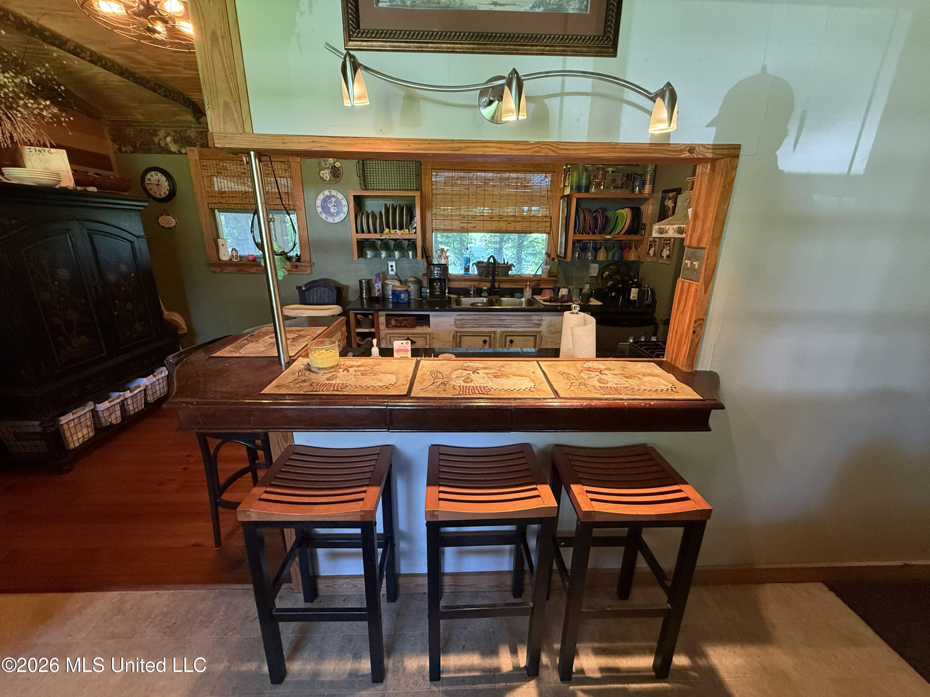 7083 Hwy 129 Property Photo 5