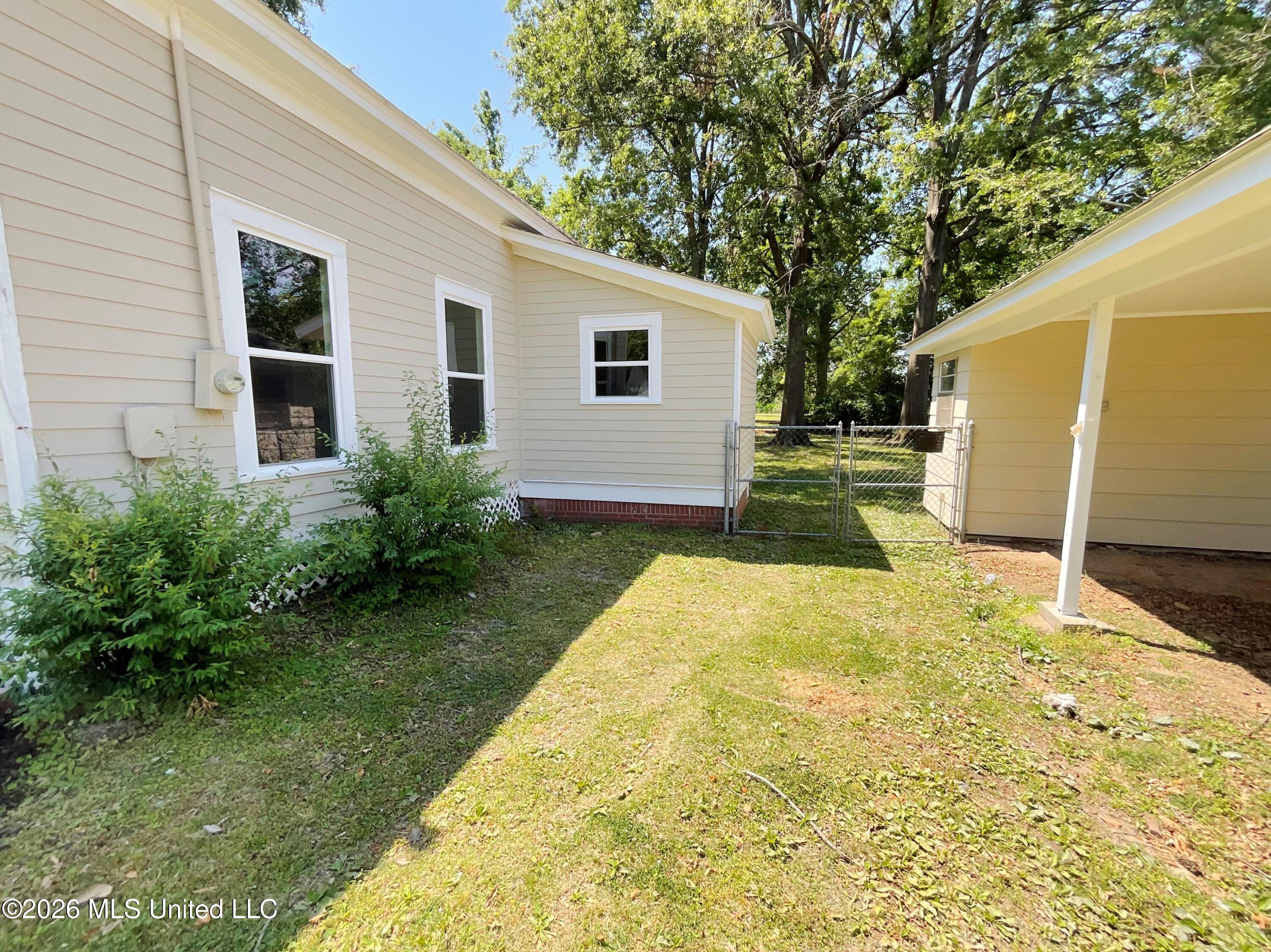 1111 2nd Street Property Photo 26