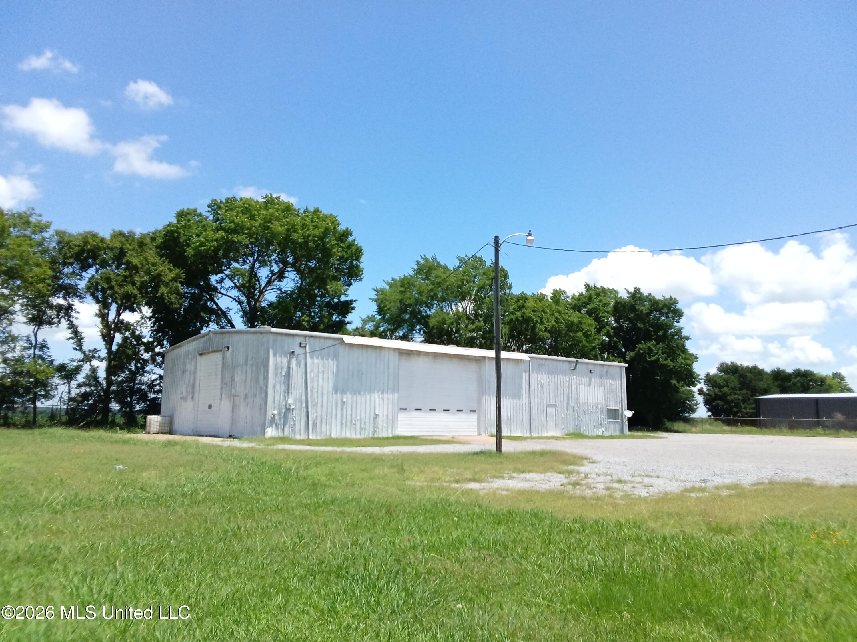 1471 U.s. 82 Property Photo 1