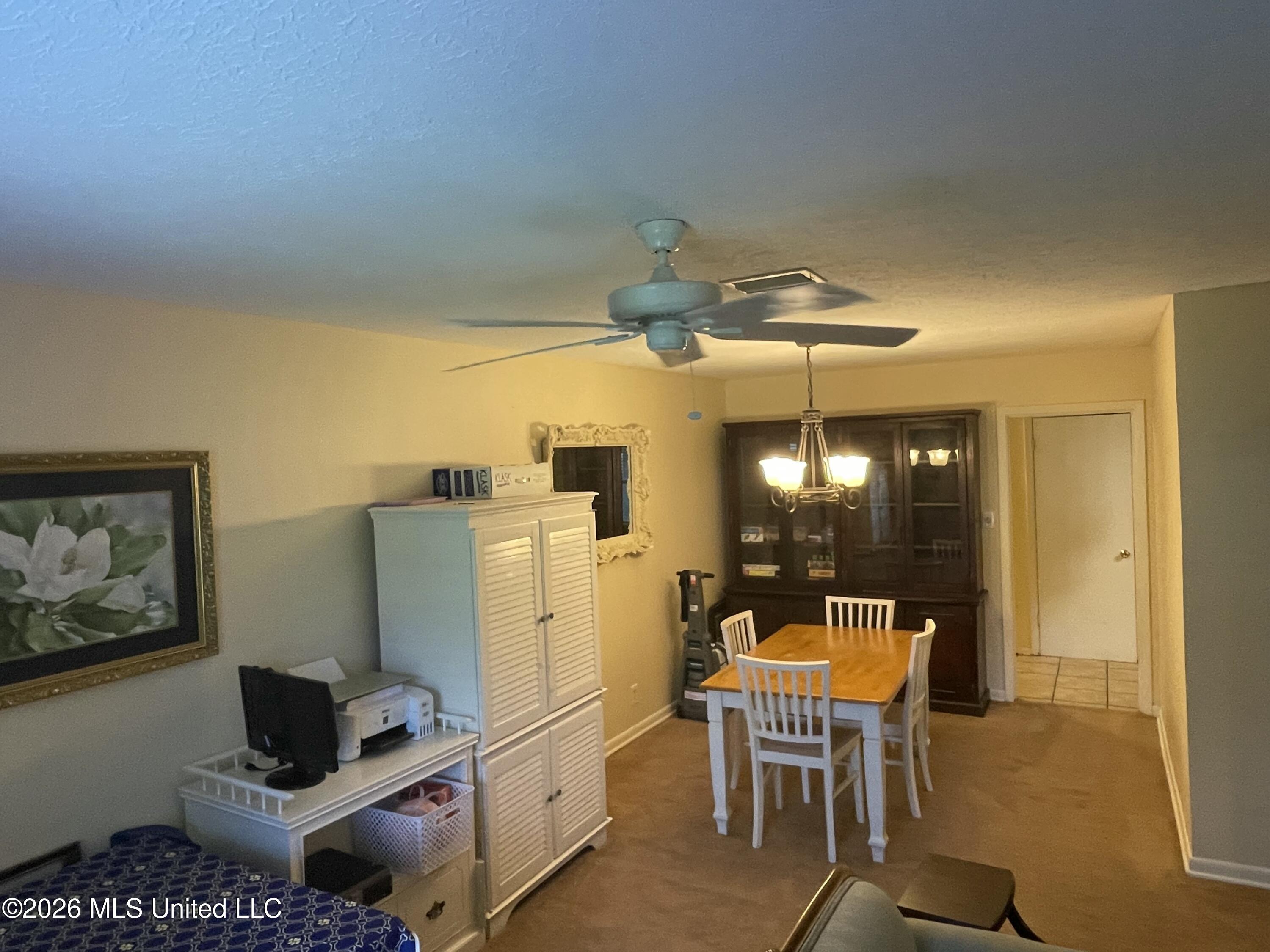 919 Kraner Lane Property Photo 7