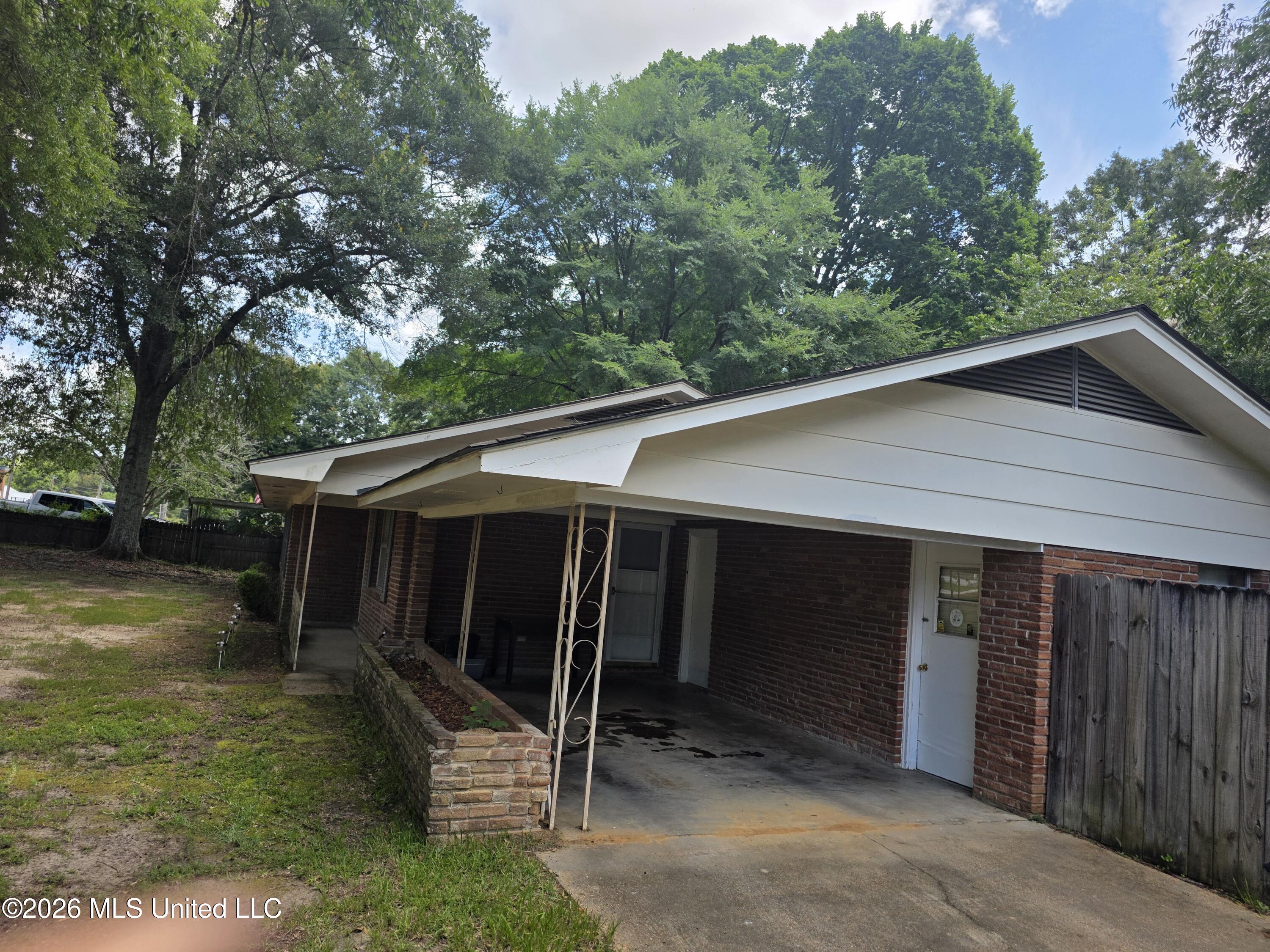 502 Lakeview Avenue Property Photo 19