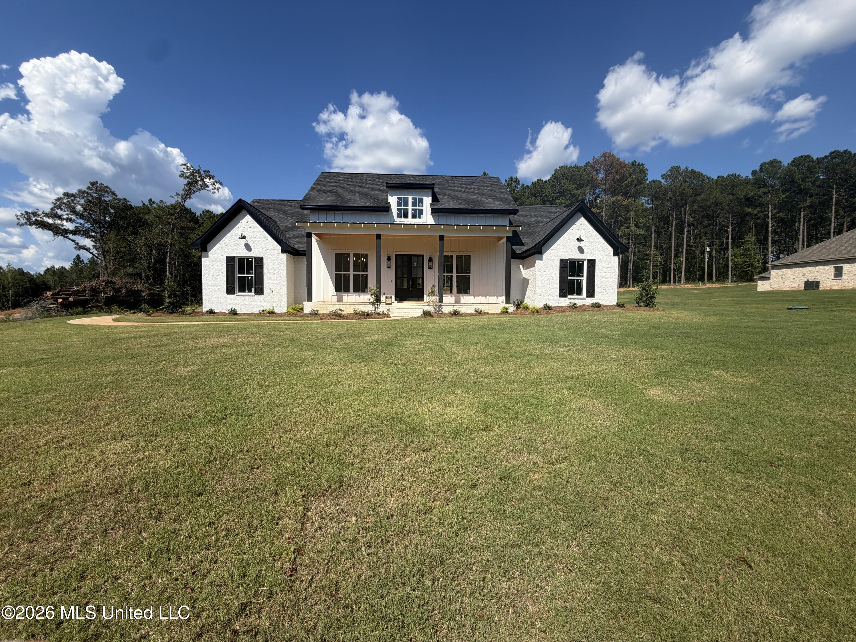 110 Cypress Lane Property Photo 1