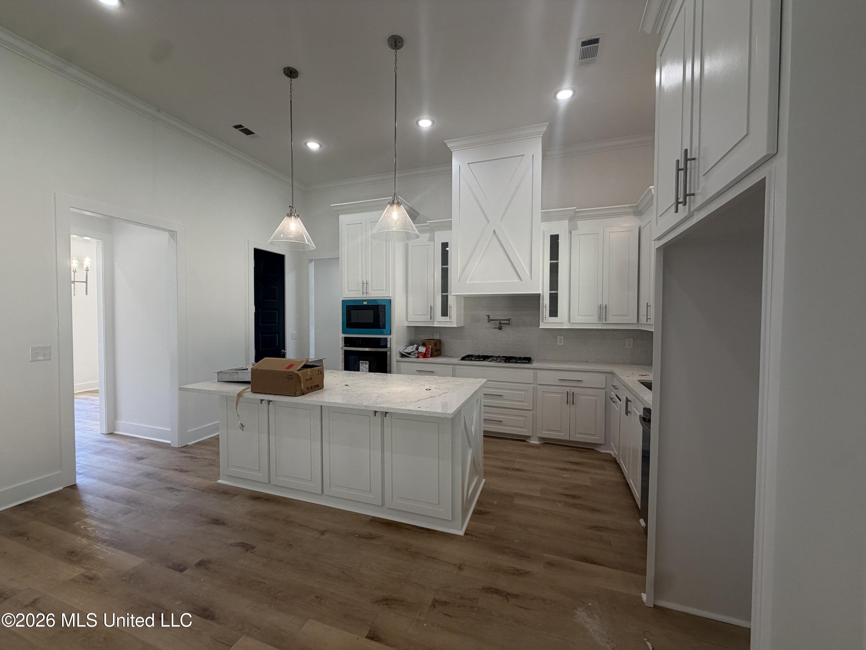 110 Cypress Lane Property Photo 15