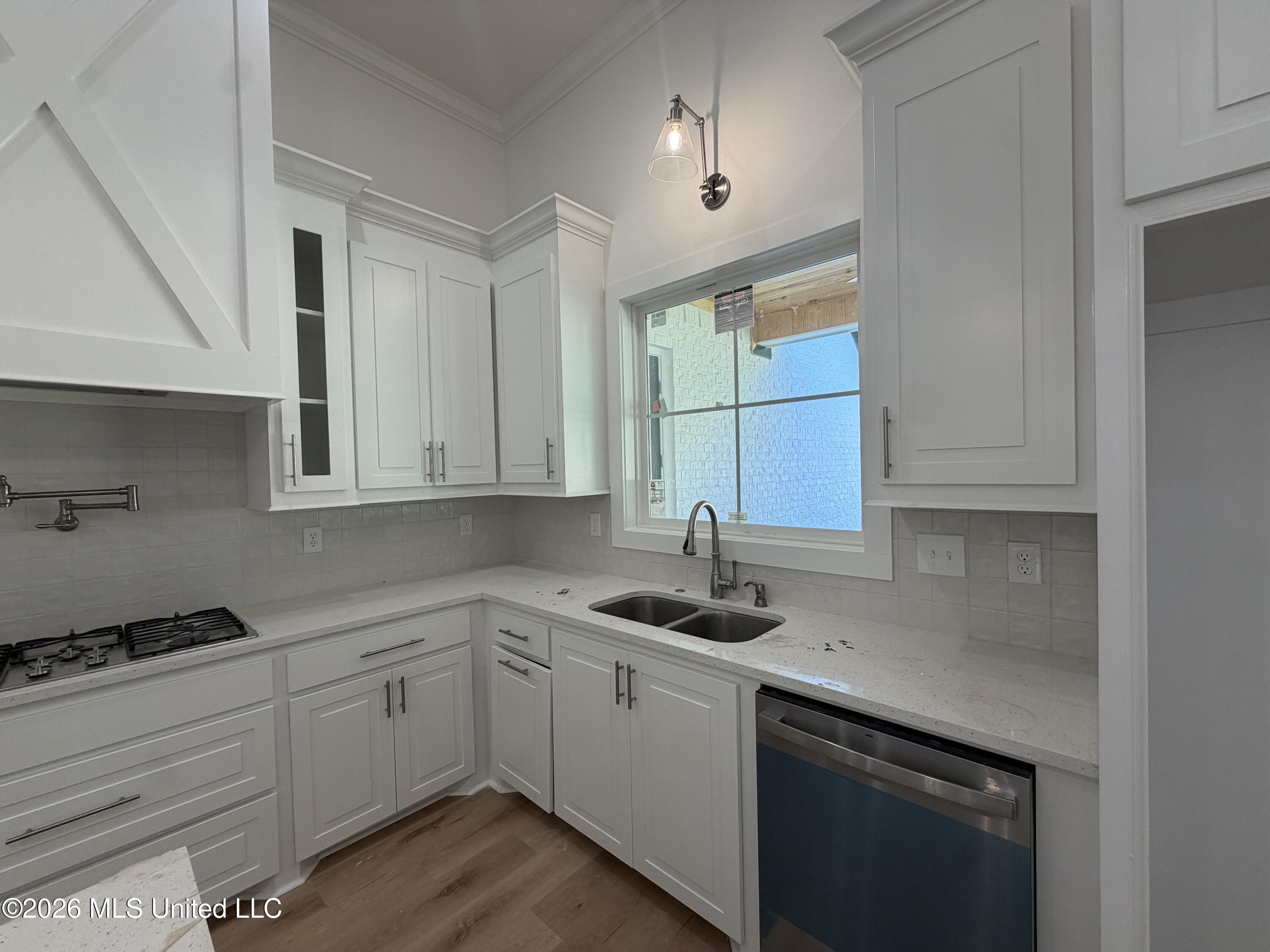 110 Cypress Lane Property Photo 18