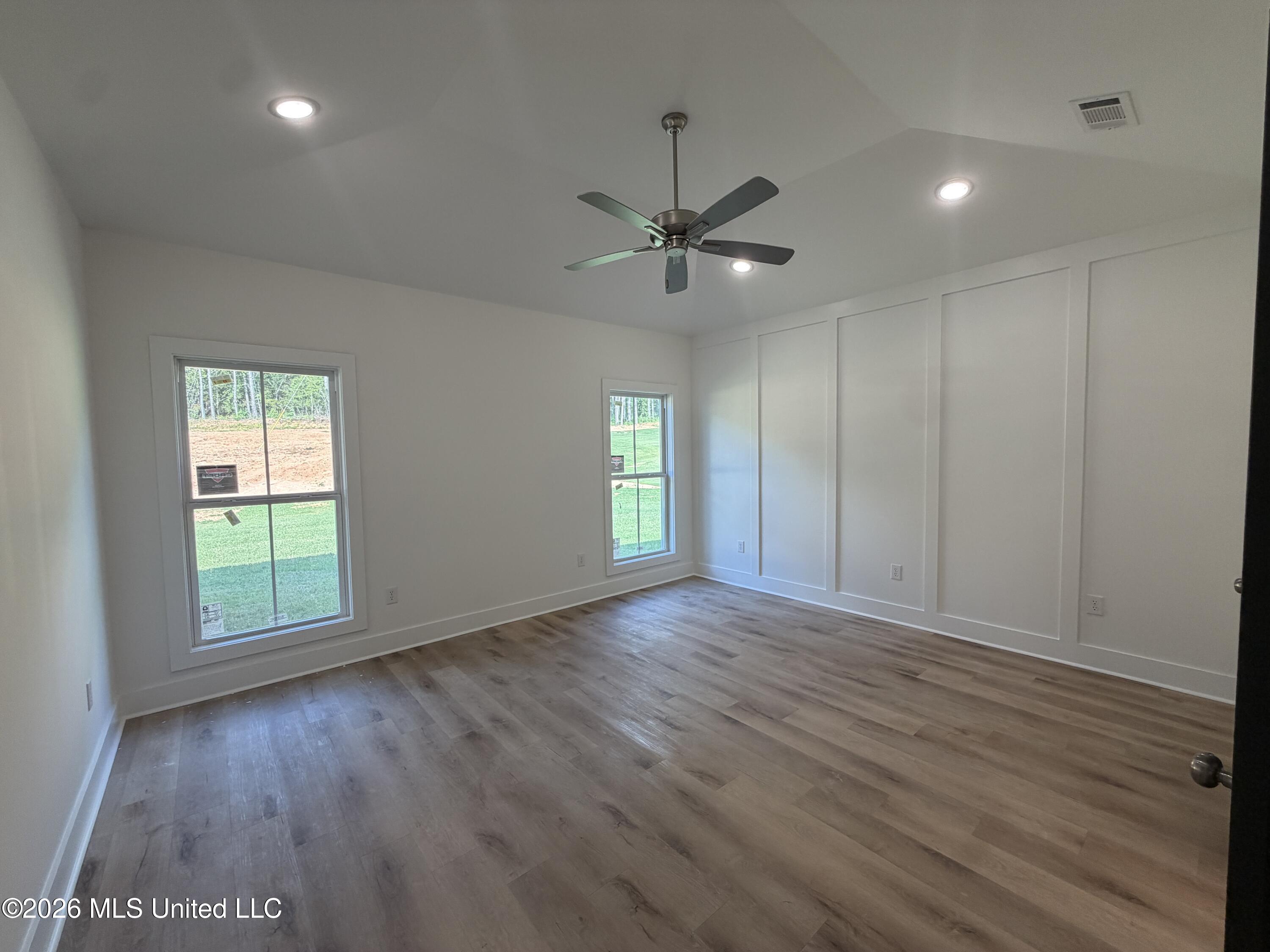 110 Cypress Lane Property Photo 28