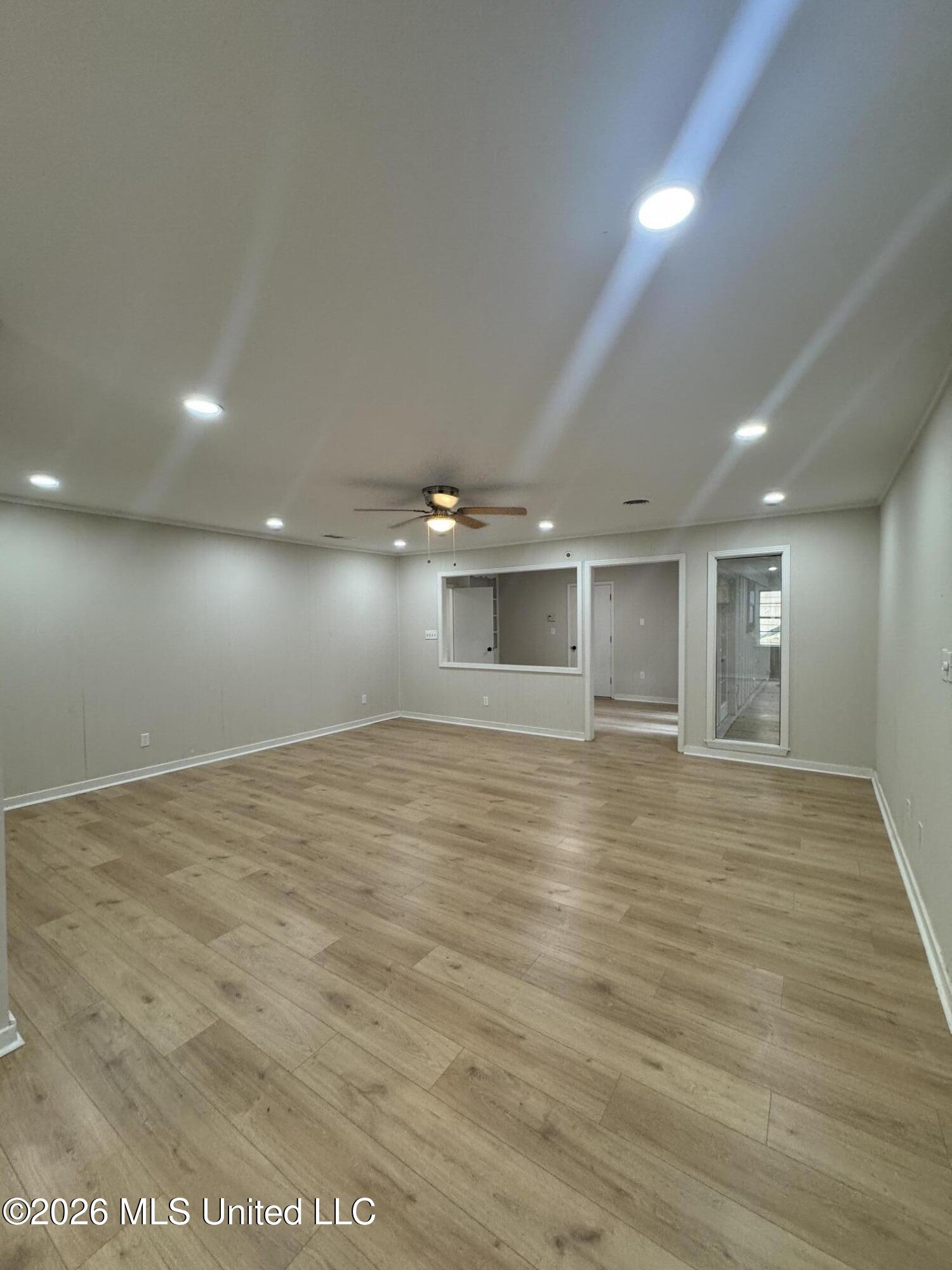 1523 Dorgan Street Property Photo 9