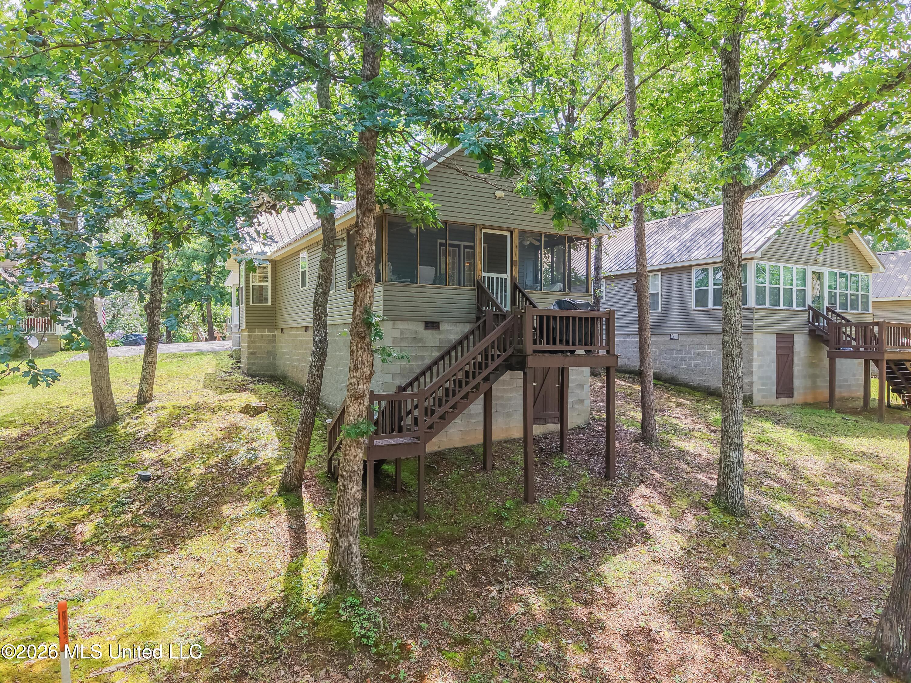 12 Tyson Trail Property Photo 4