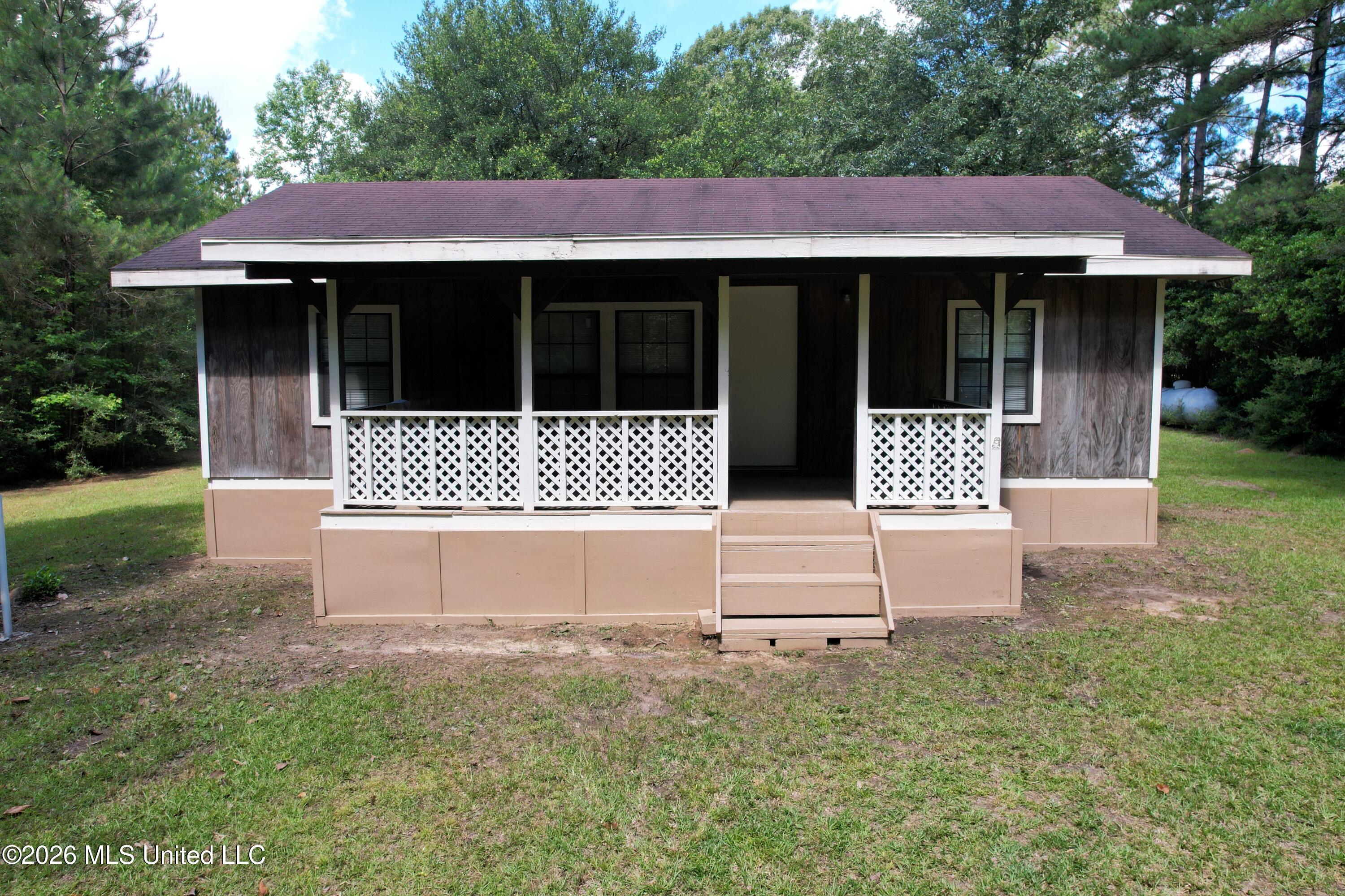 1135 Mudline Road Property Photo 1