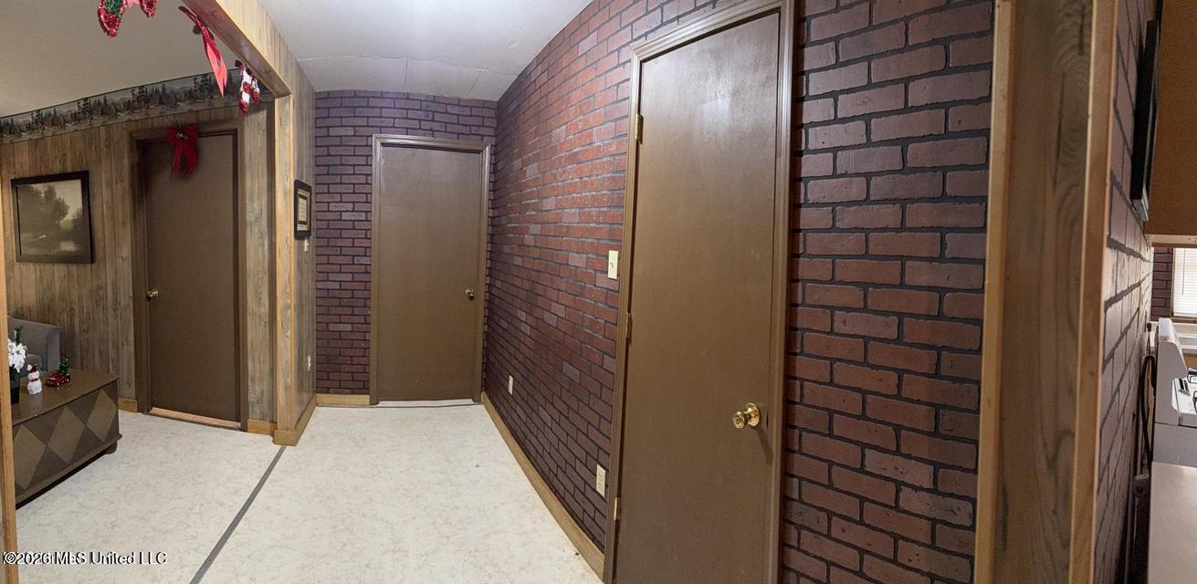 1135 Mudline Road Property Photo 6