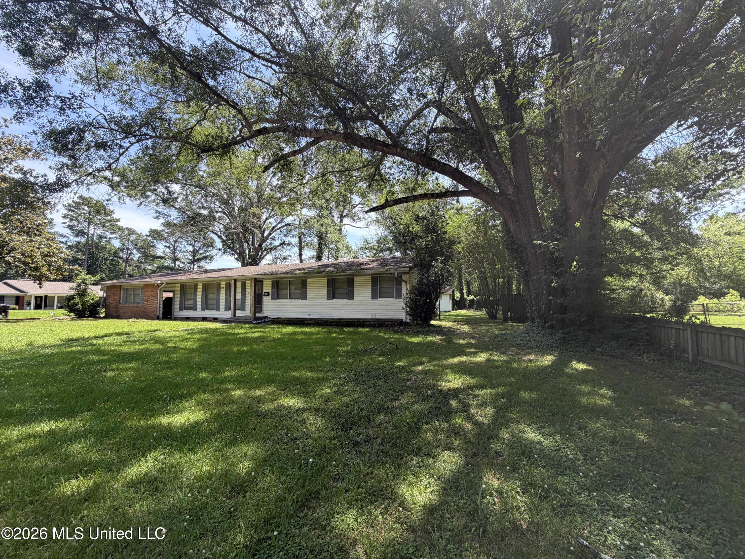 5877 Kinder Drive Property Photo 4