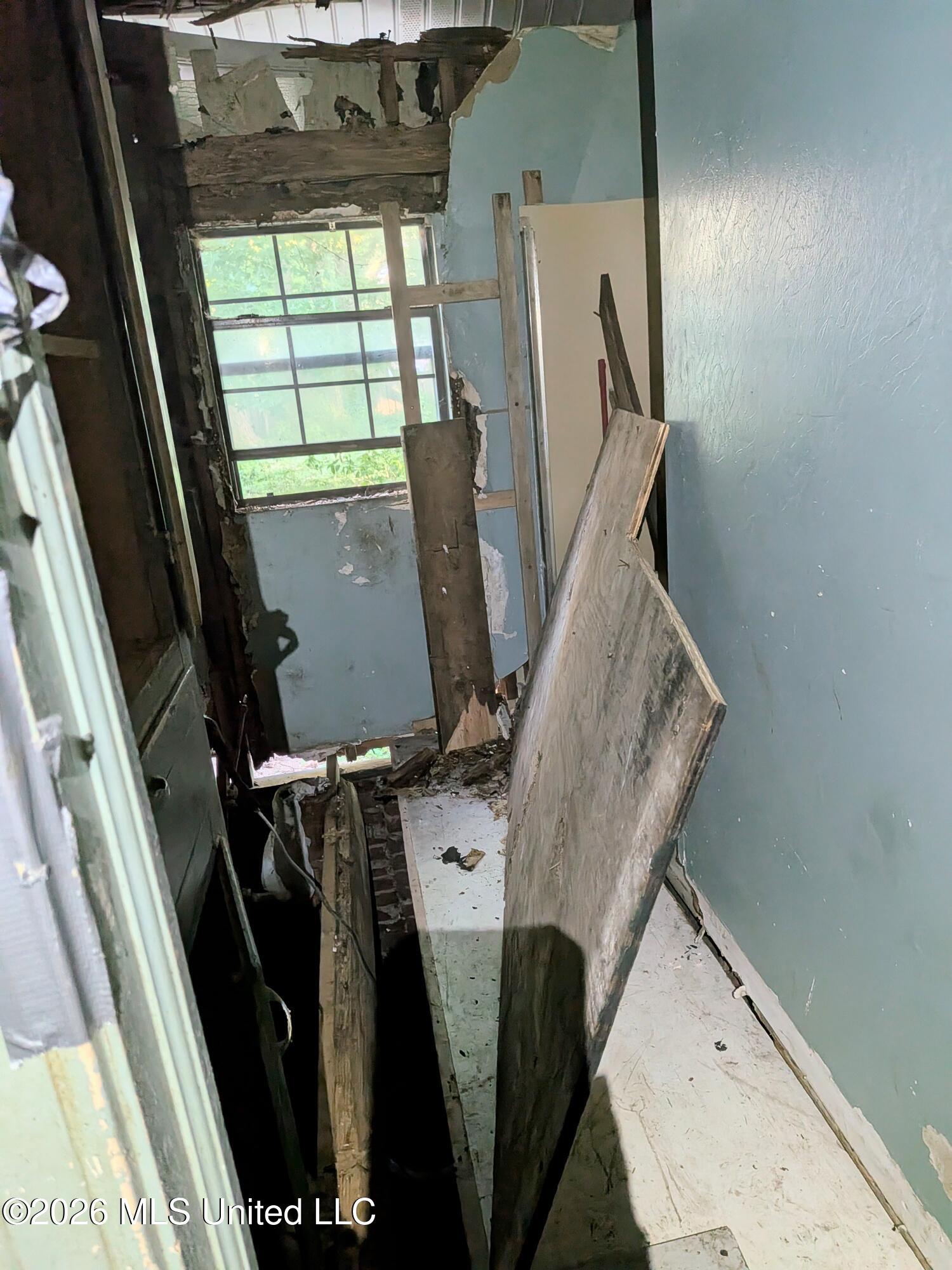 399 Cooper Road Property Photo 10