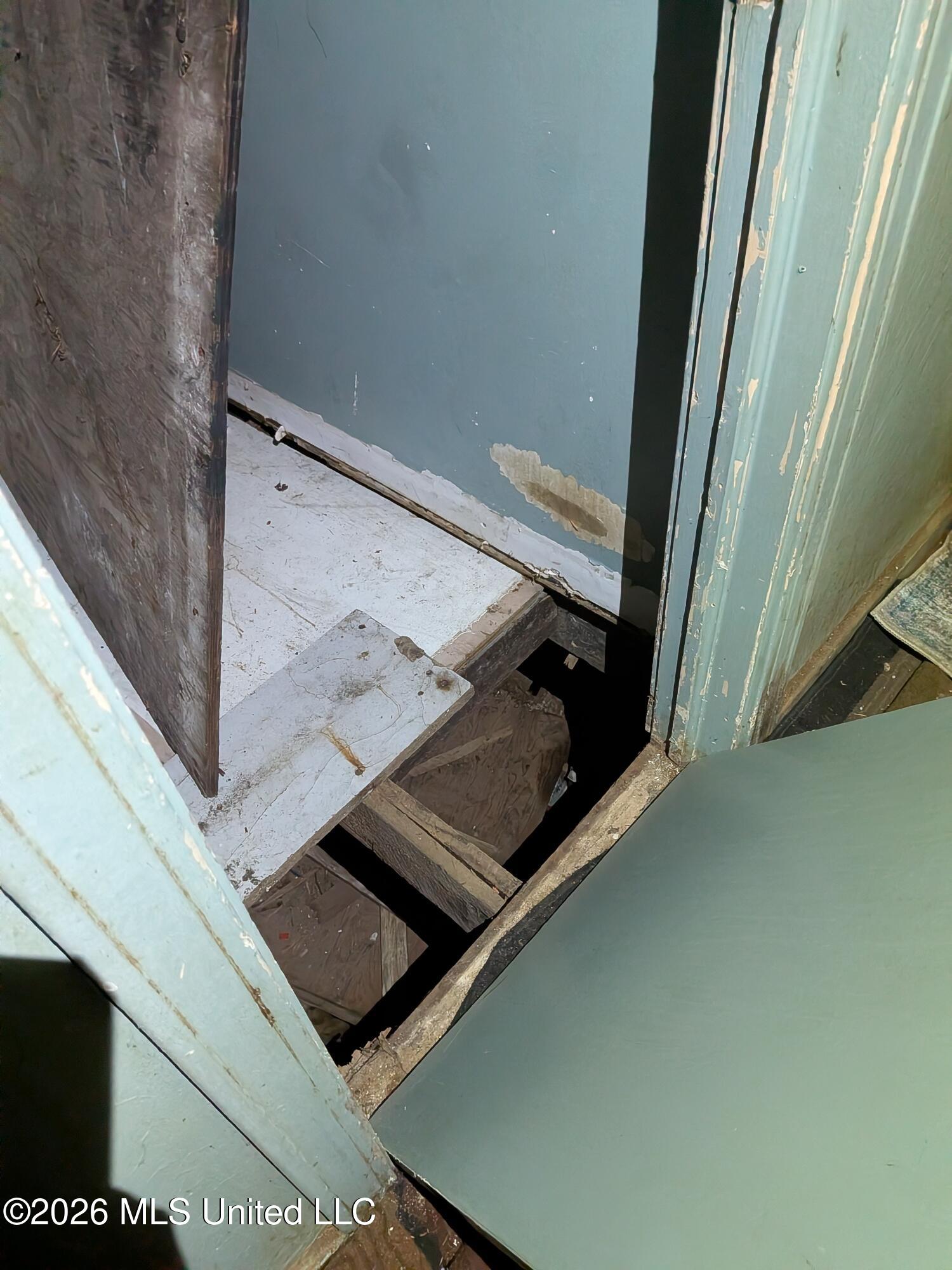 399 Cooper Road Property Photo 11